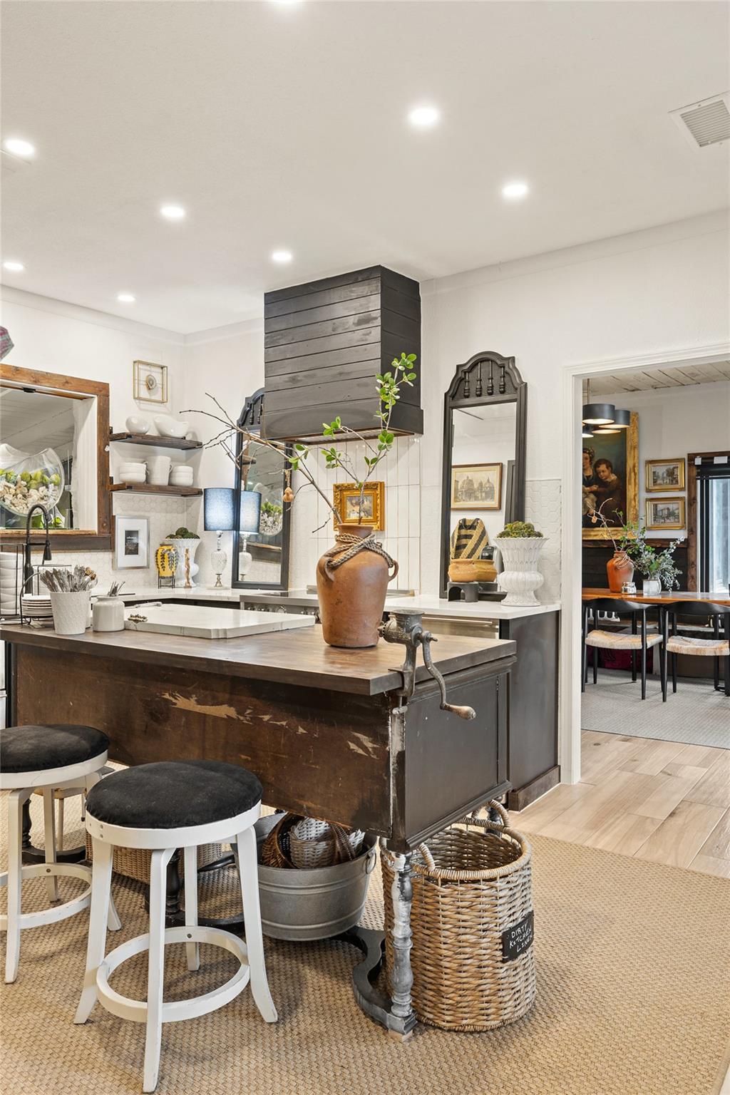 400 Lange Rd, Wimberley, TX 78676