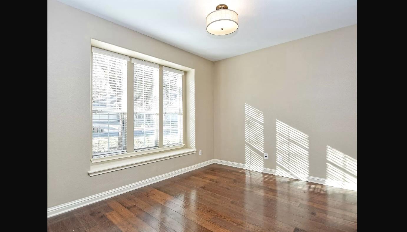 10121 Channel Island Dr, Austin, TX 78747