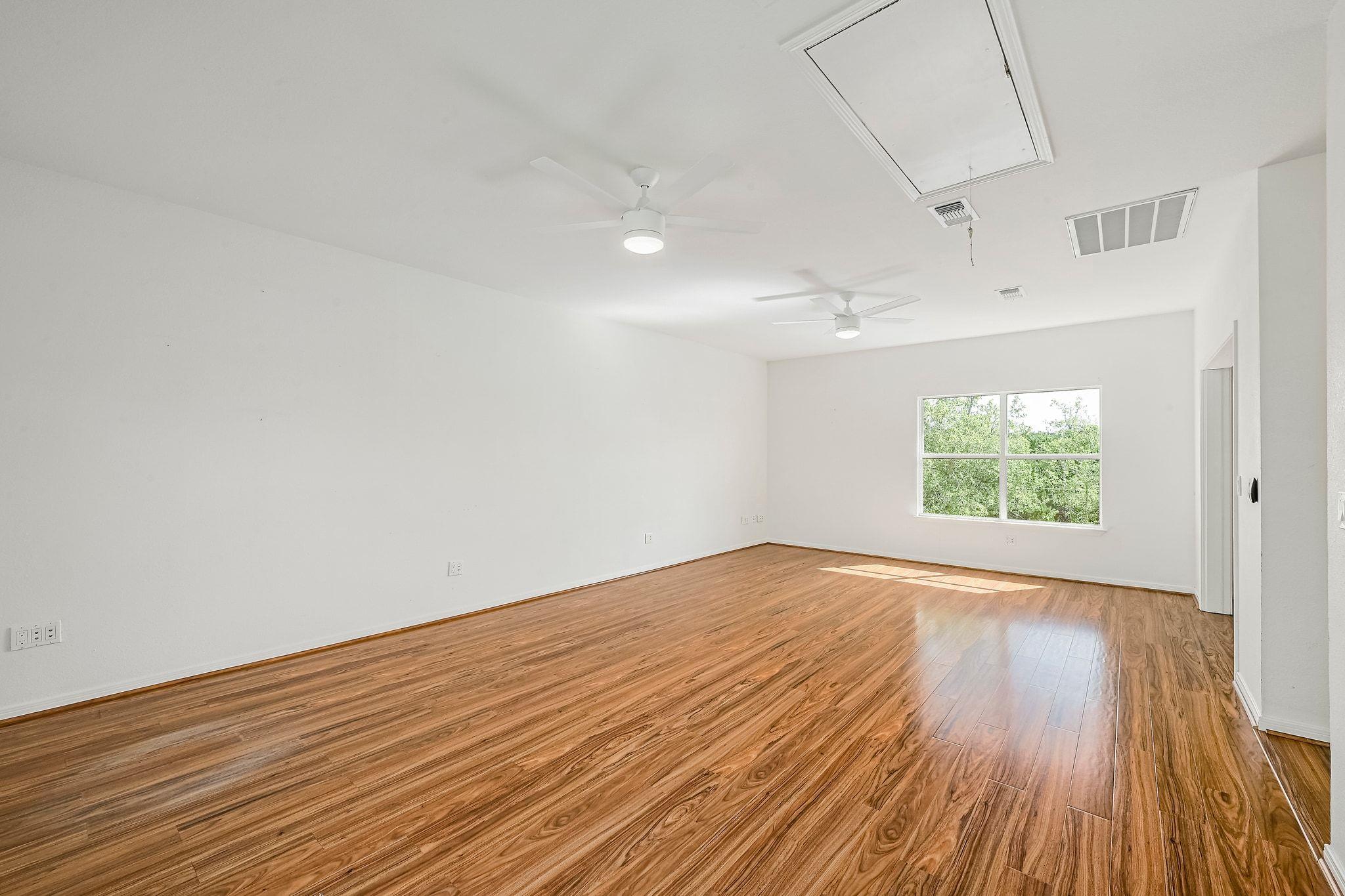 8302 N Madrone Trl, Austin, TX 78737