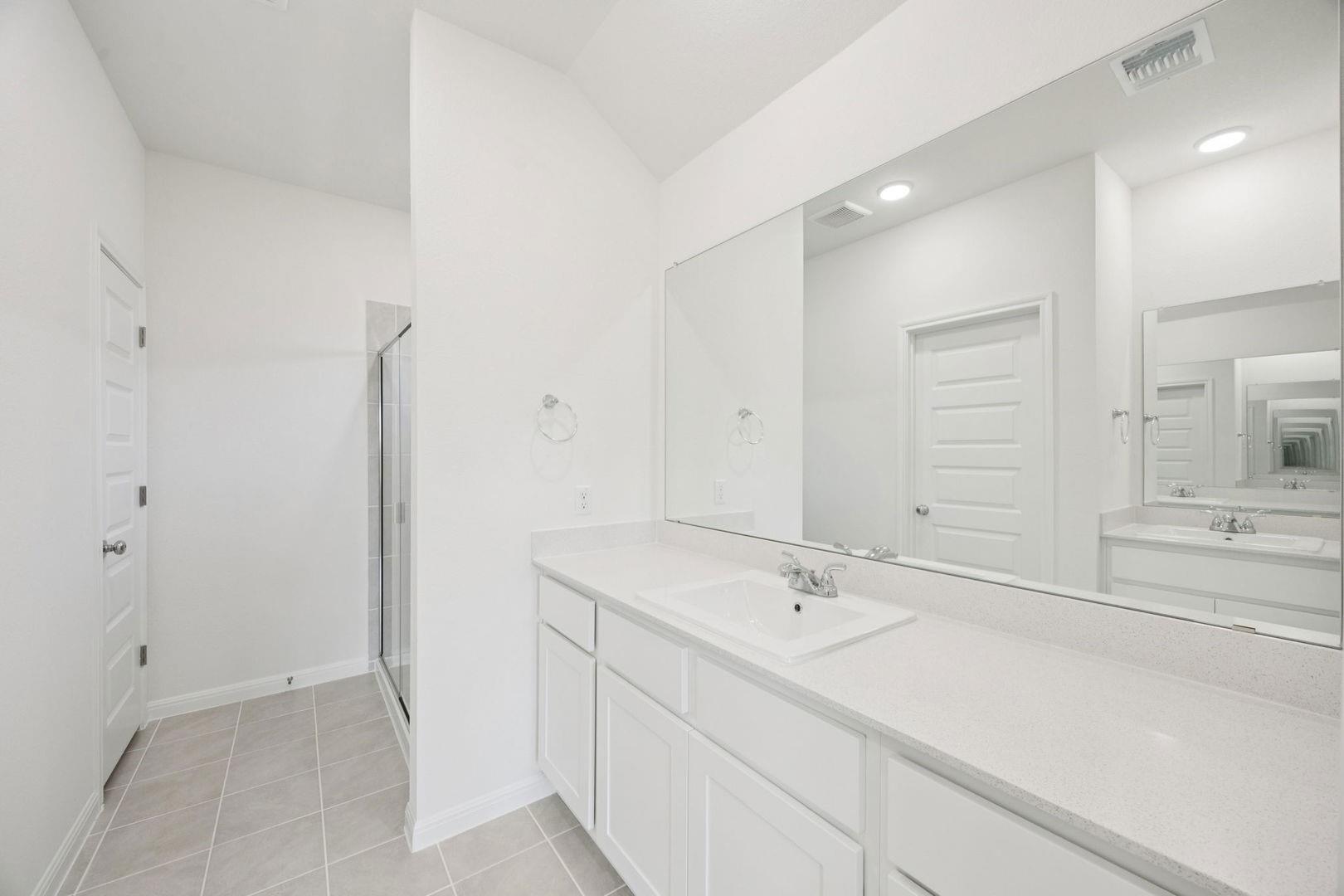 124 Tolo Dr, Elgin, TX 78621