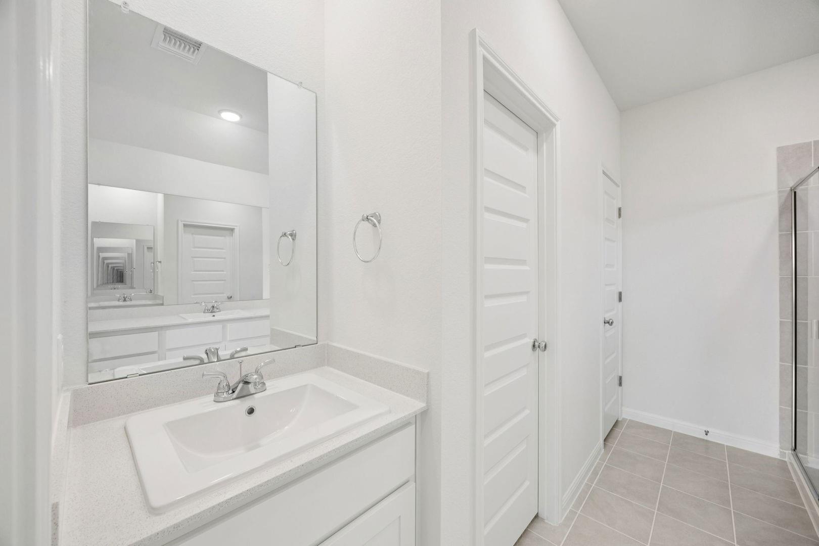 124 Tolo Dr, Elgin, TX 78621