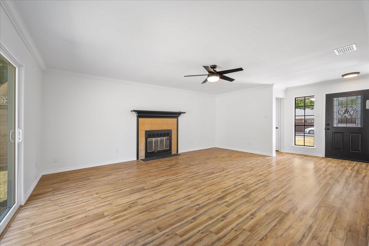 1404 Deupree Dr, Austin, TX 78753