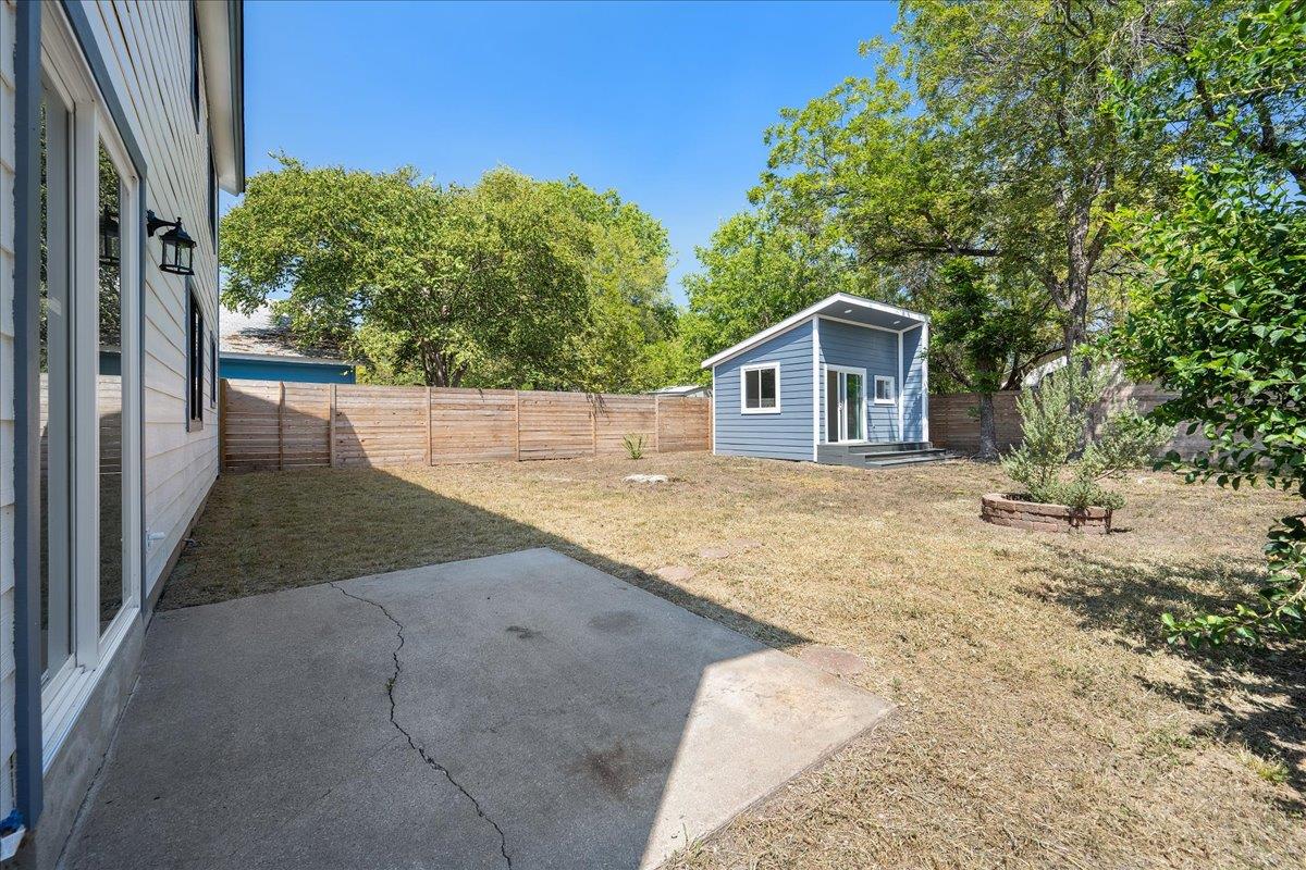 1404 Deupree Dr, Austin, TX 78753