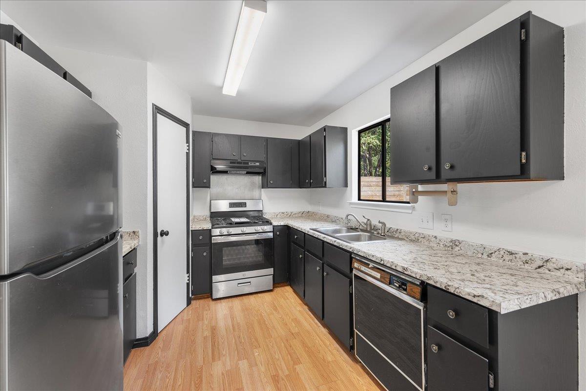 1404 Deupree Dr, Austin, TX 78753