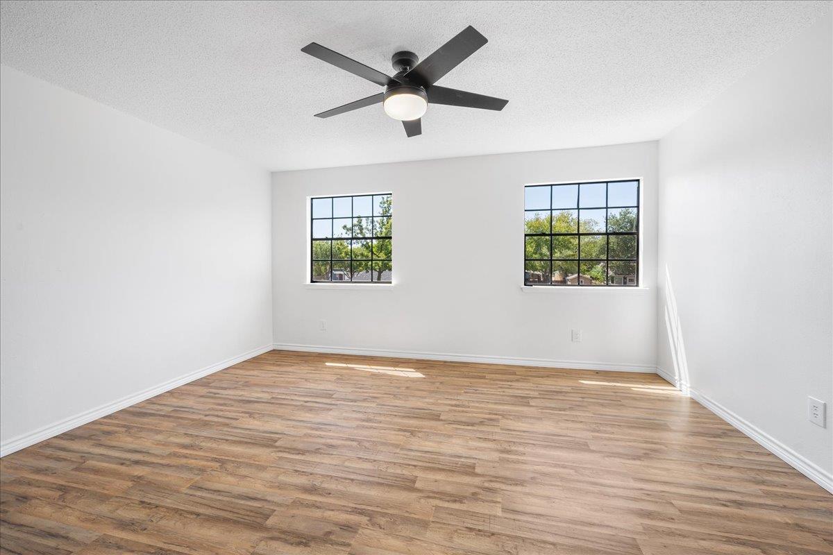 1404 Deupree Dr, Austin, TX 78753