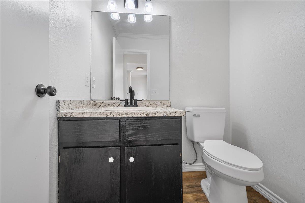 1404 Deupree Dr, Austin, TX 78753