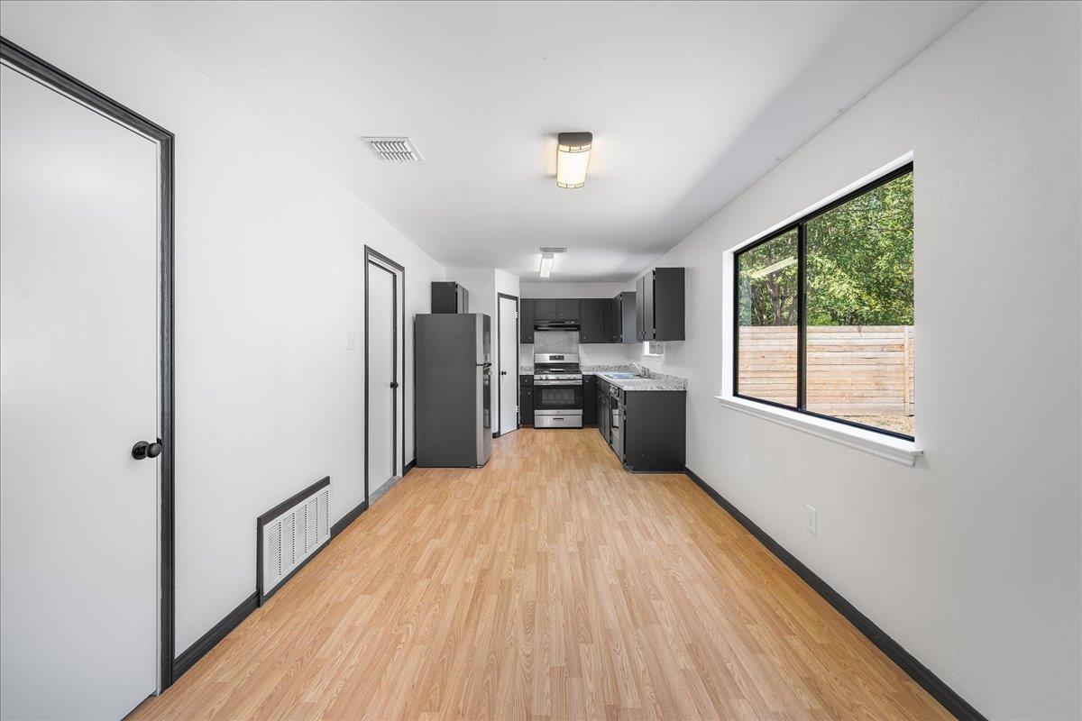 1404 Deupree Dr, Austin, TX 78753