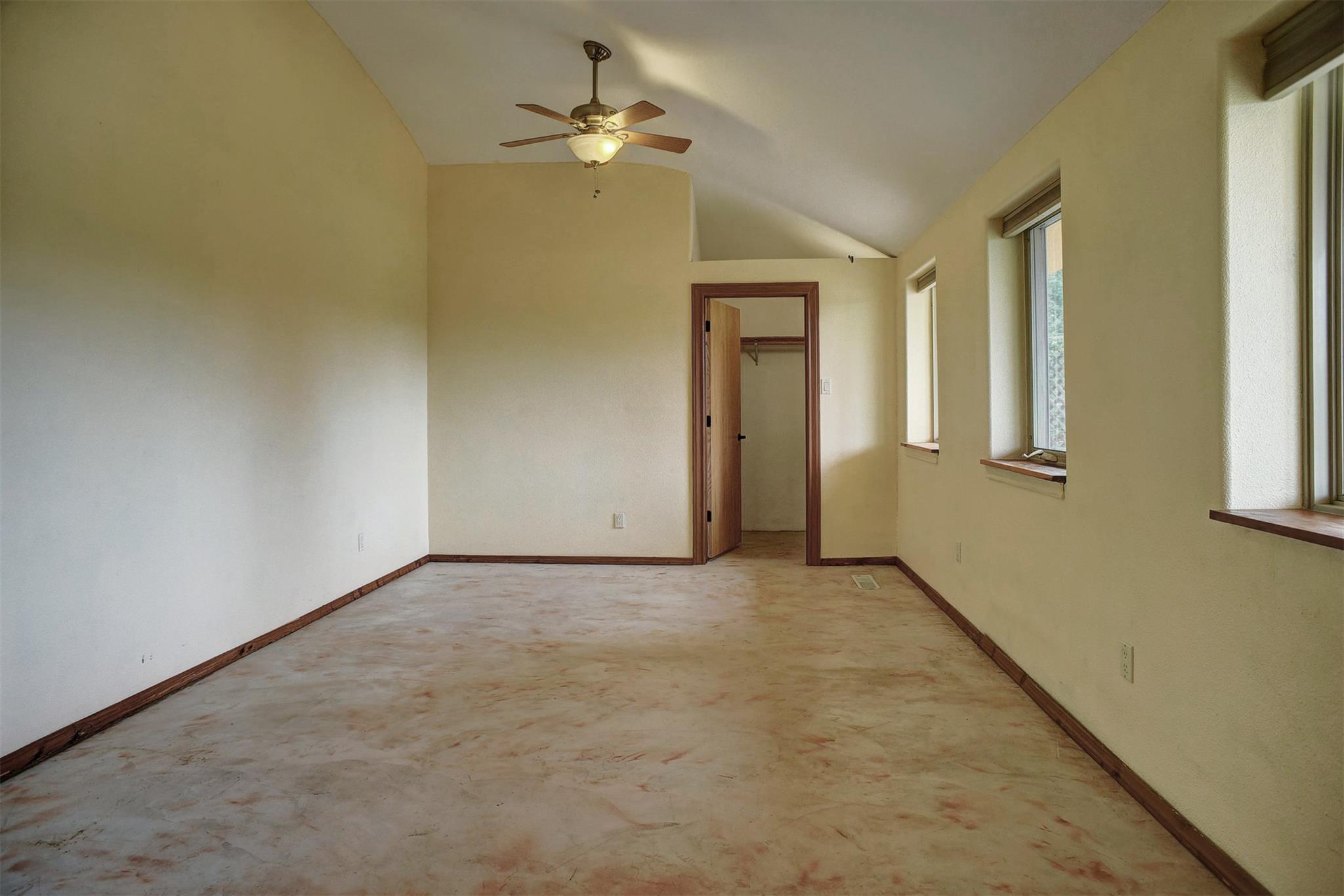 123 Konahuanui Ln, Bastrop, TX 78602