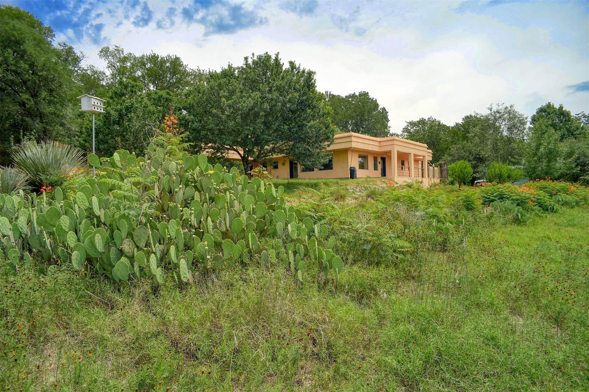123 Konahuanui Ln, Bastrop, TX 78602
