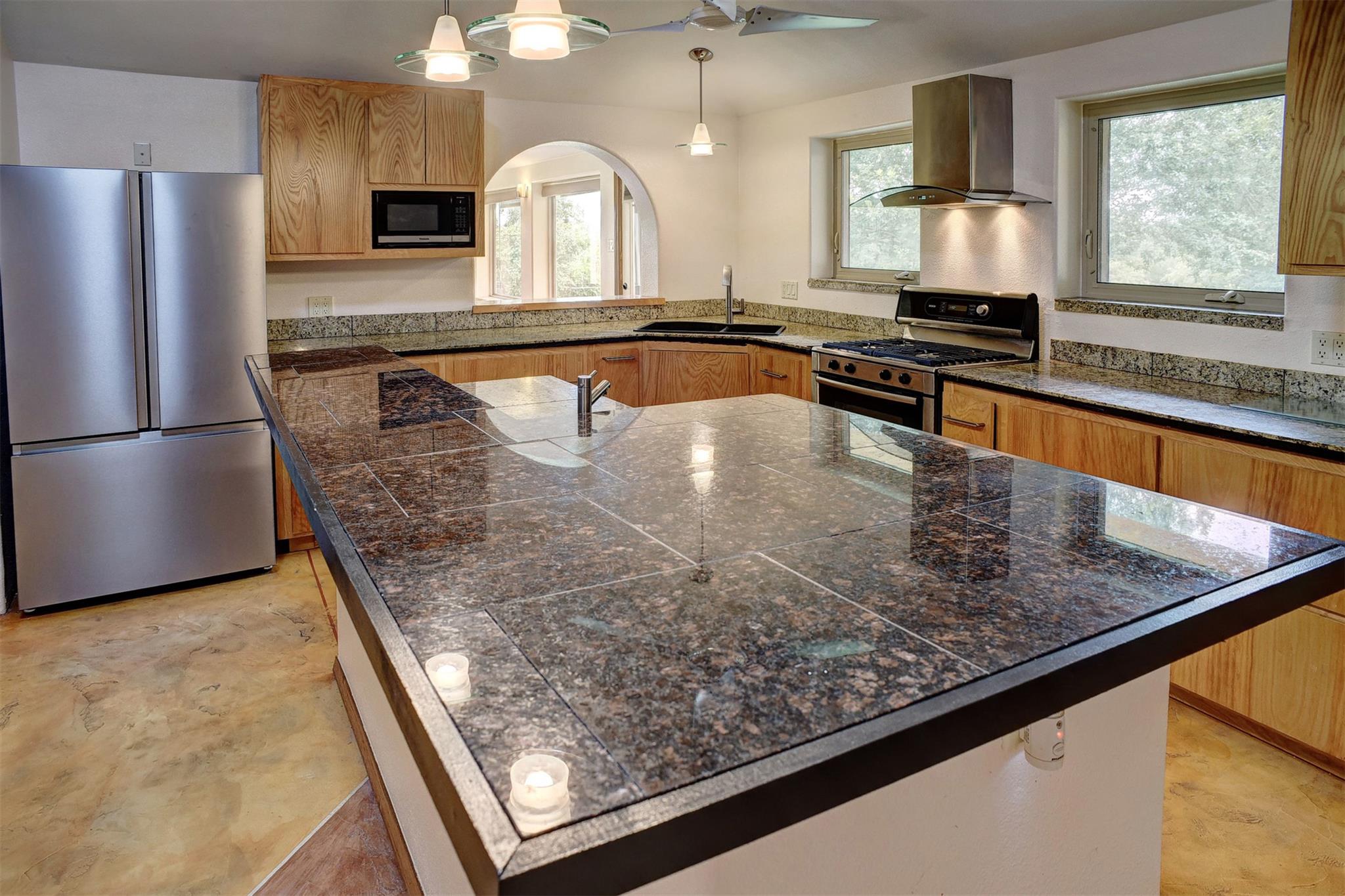 123 Konahuanui Ln, Bastrop, TX 78602