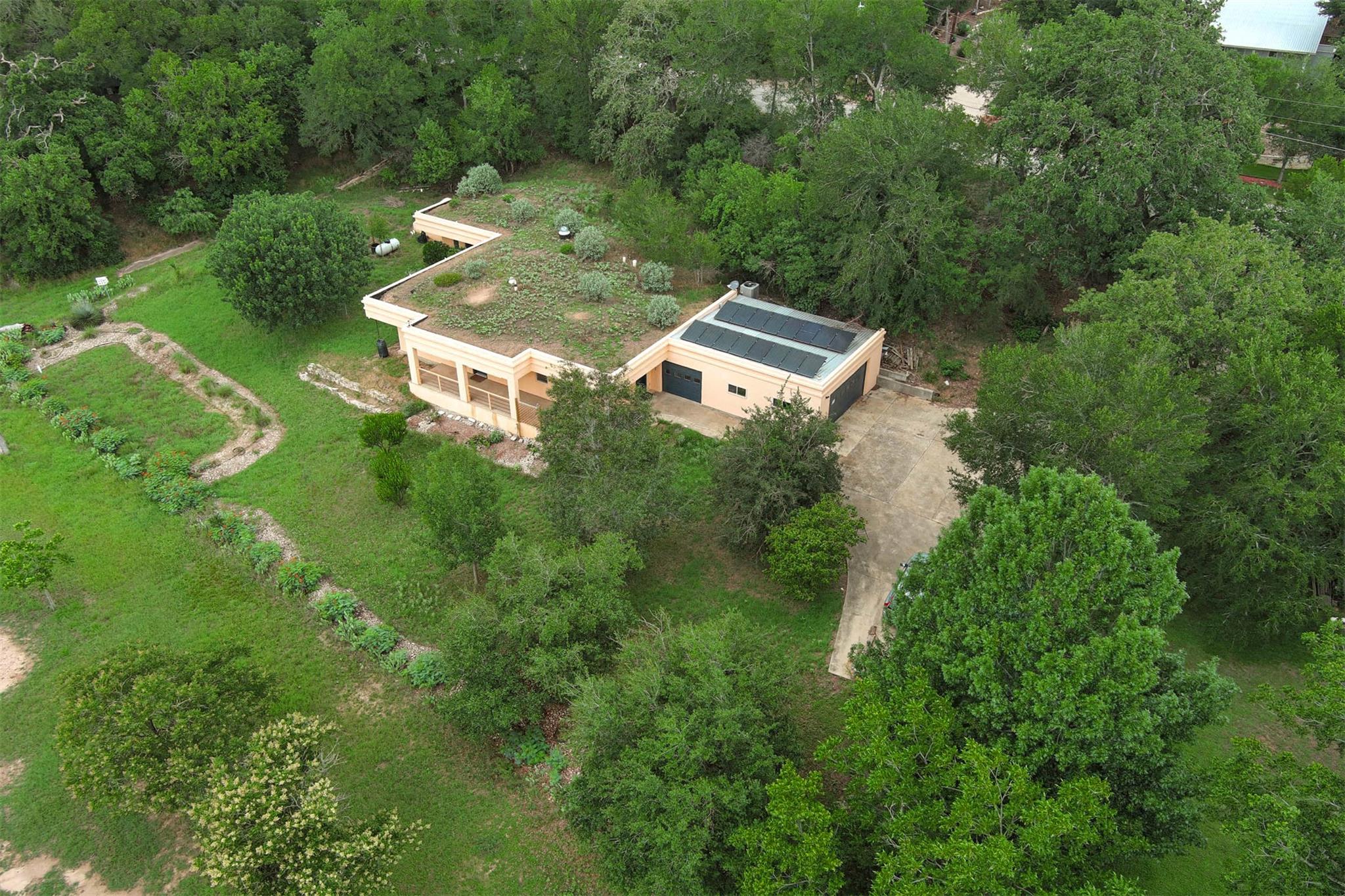 123 Konahuanui Ln, Bastrop, TX 78602