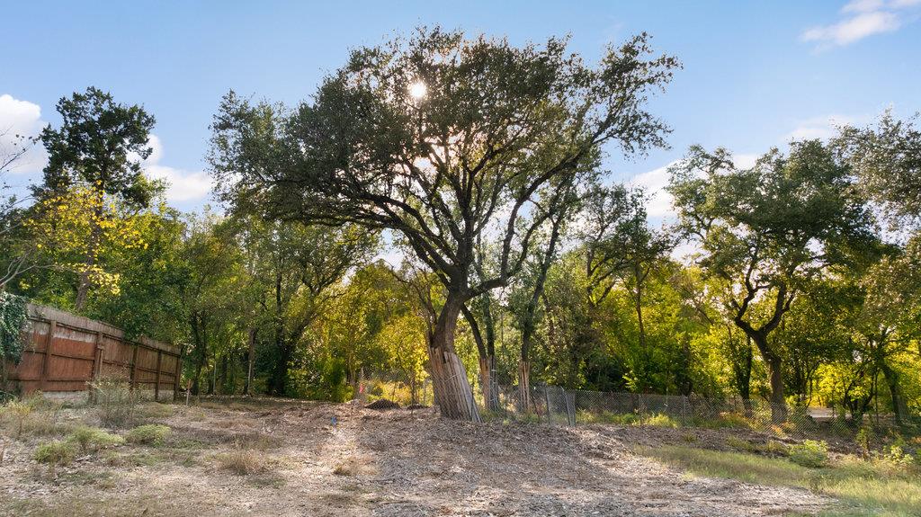 2705 Stratford Dr, Austin, TX 78746