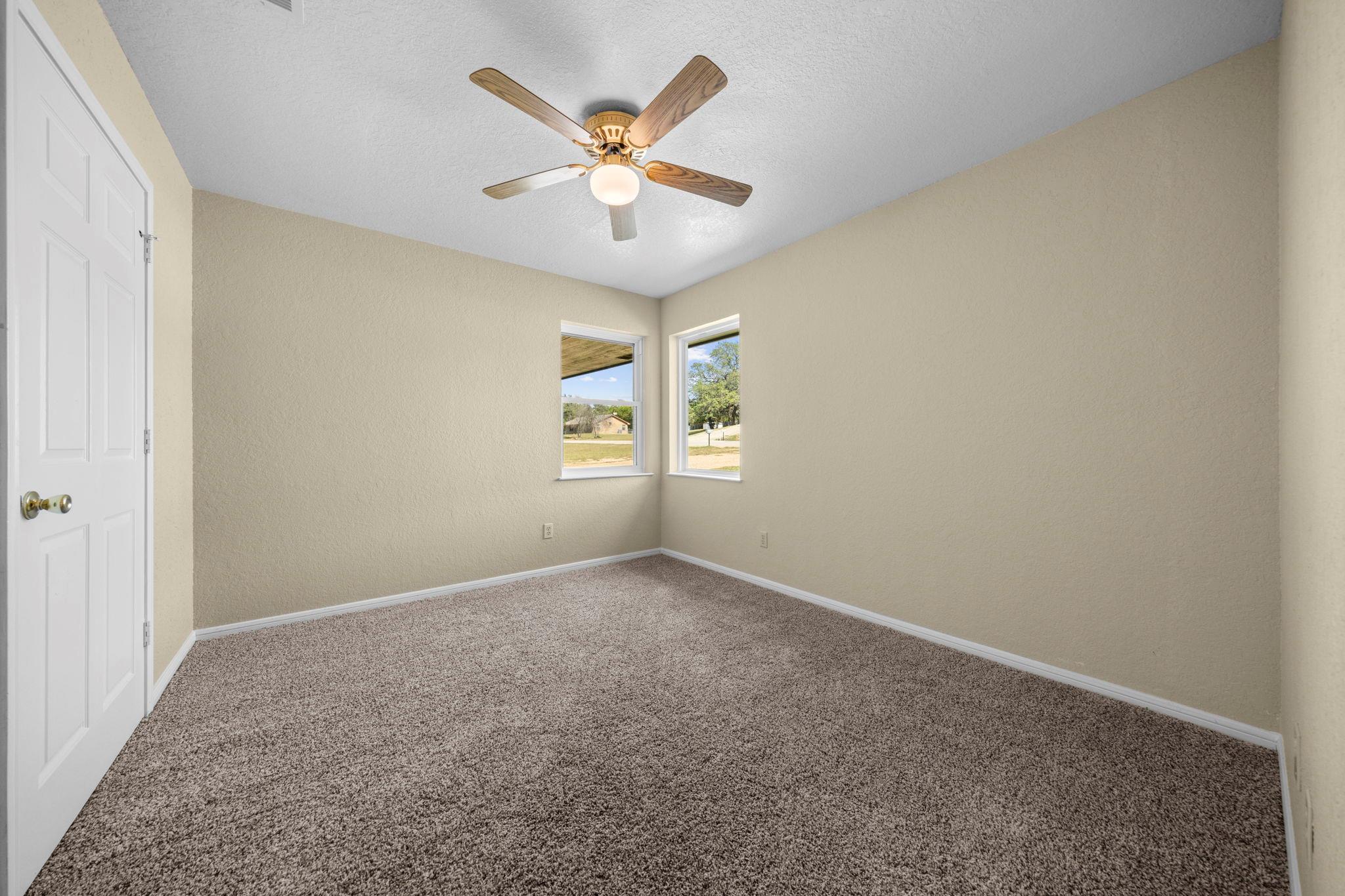 1012 Cherokee Trl, Kempner, TX 76539