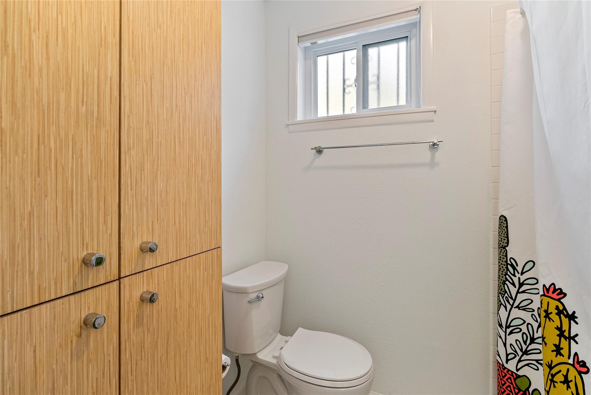 300 Crockett St # 103, Austin, TX 78704