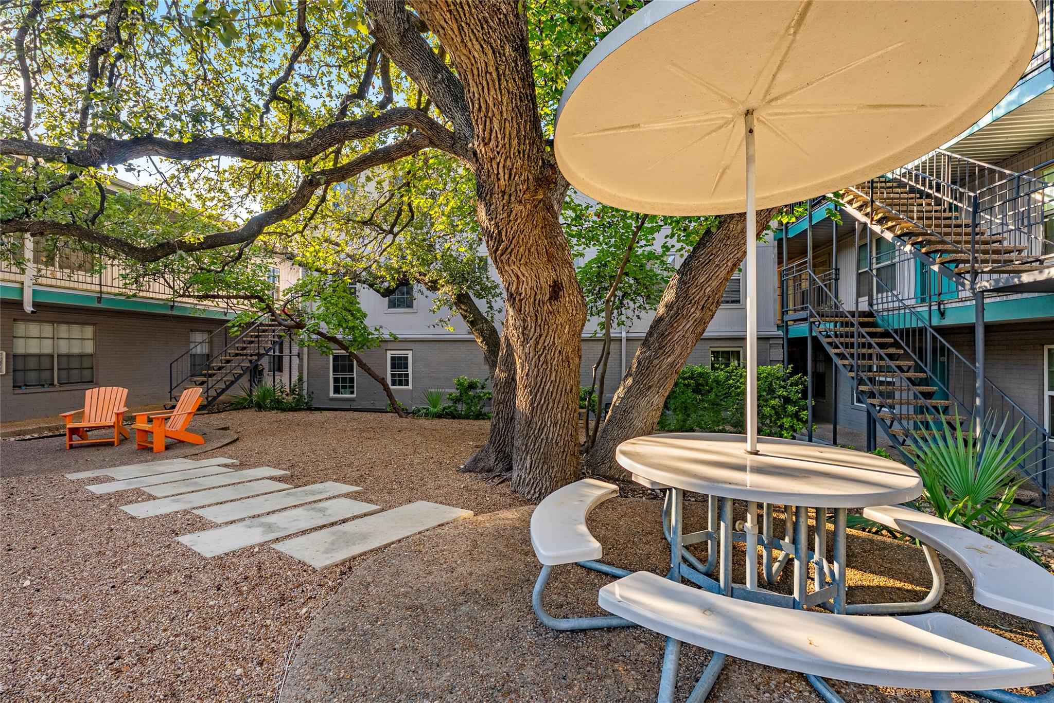 300 Crockett St # 103, Austin, TX 78704