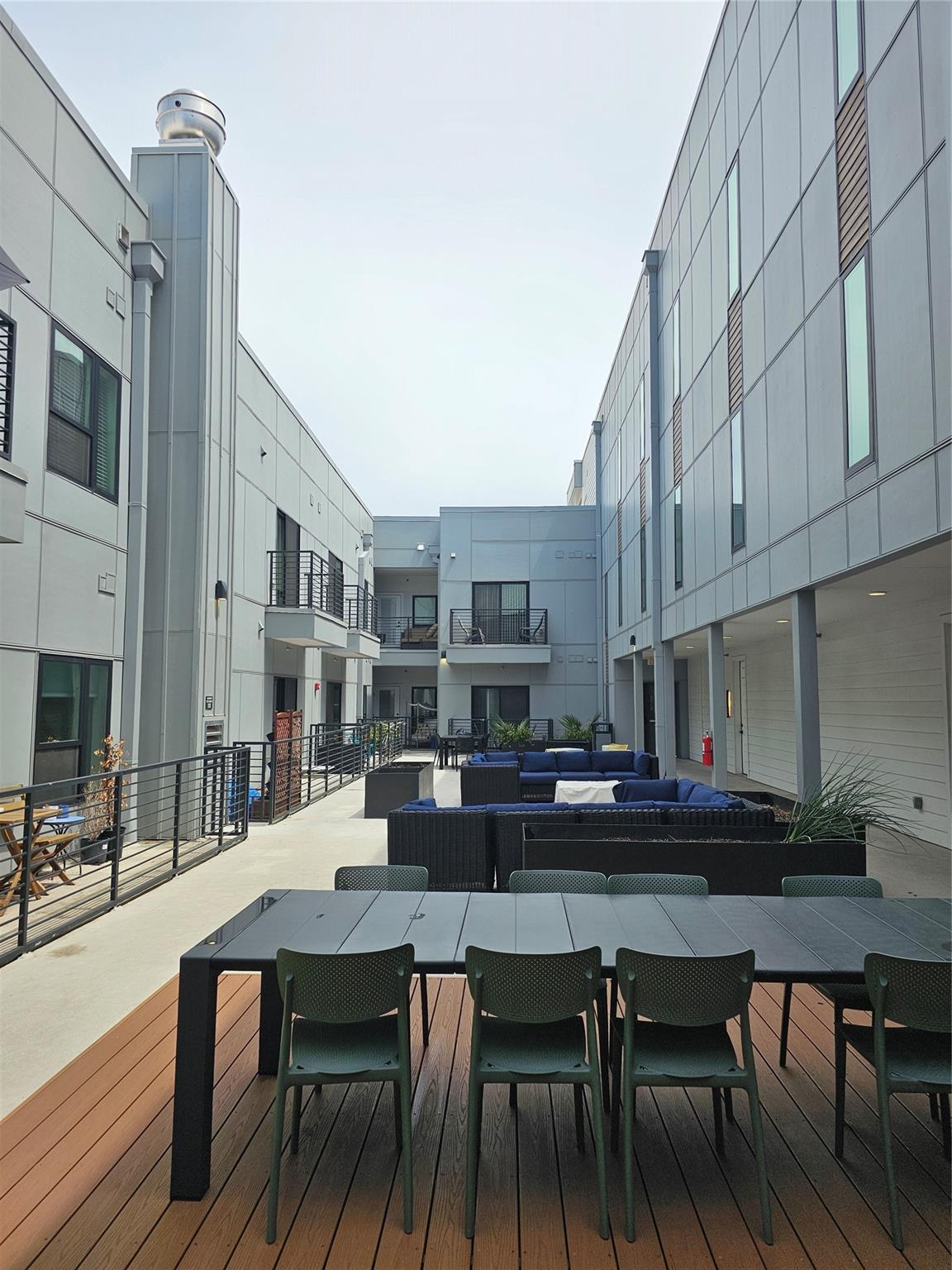 2220 Webberville Rd # 310, Austin, TX 78702