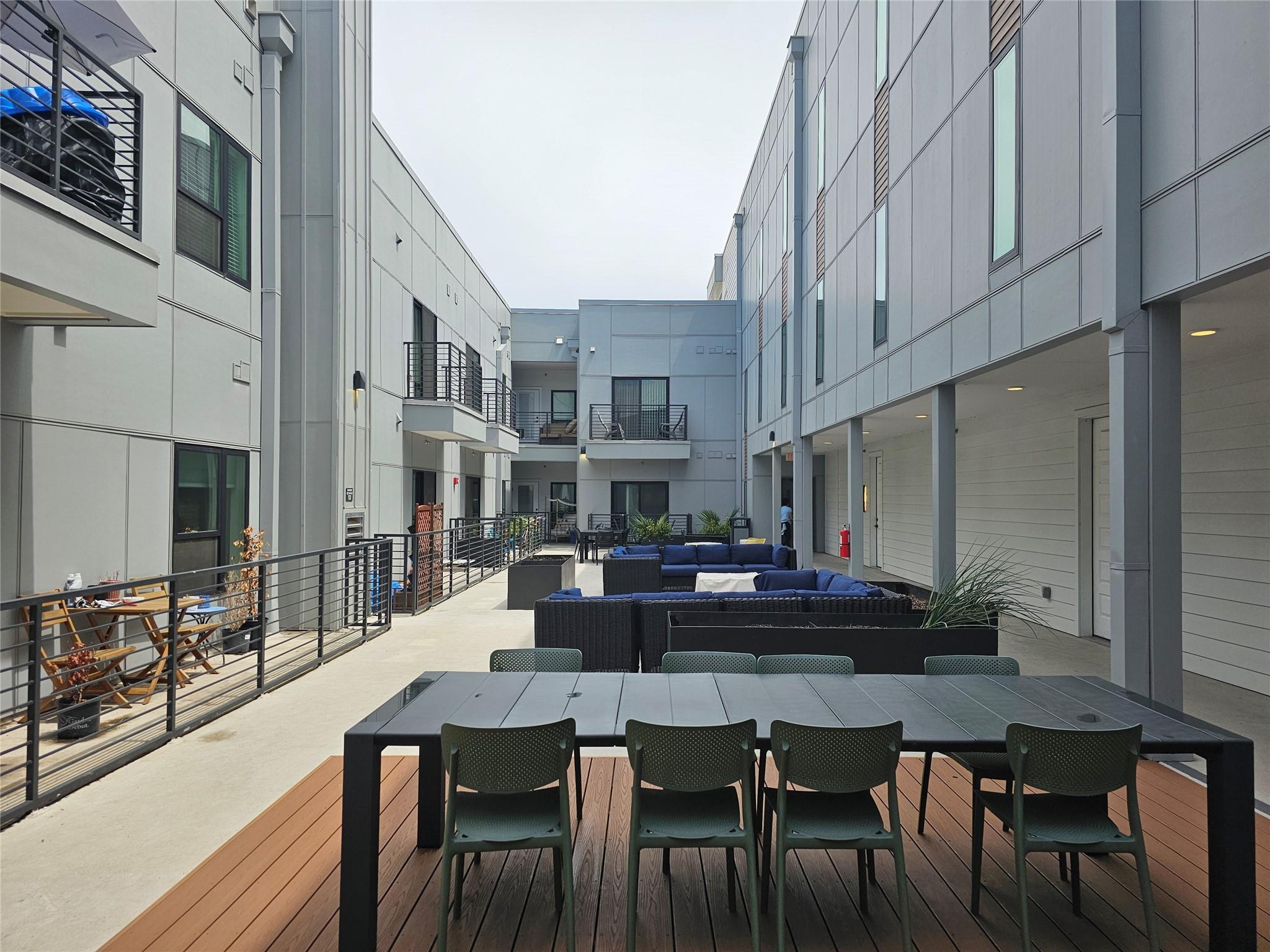 2220 Webberville Rd # 310, Austin, TX 78702