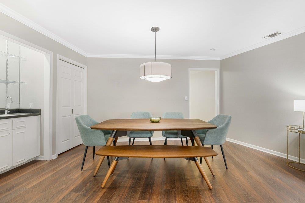 201 Ellwood St # 111, San Antonio, TX 78209