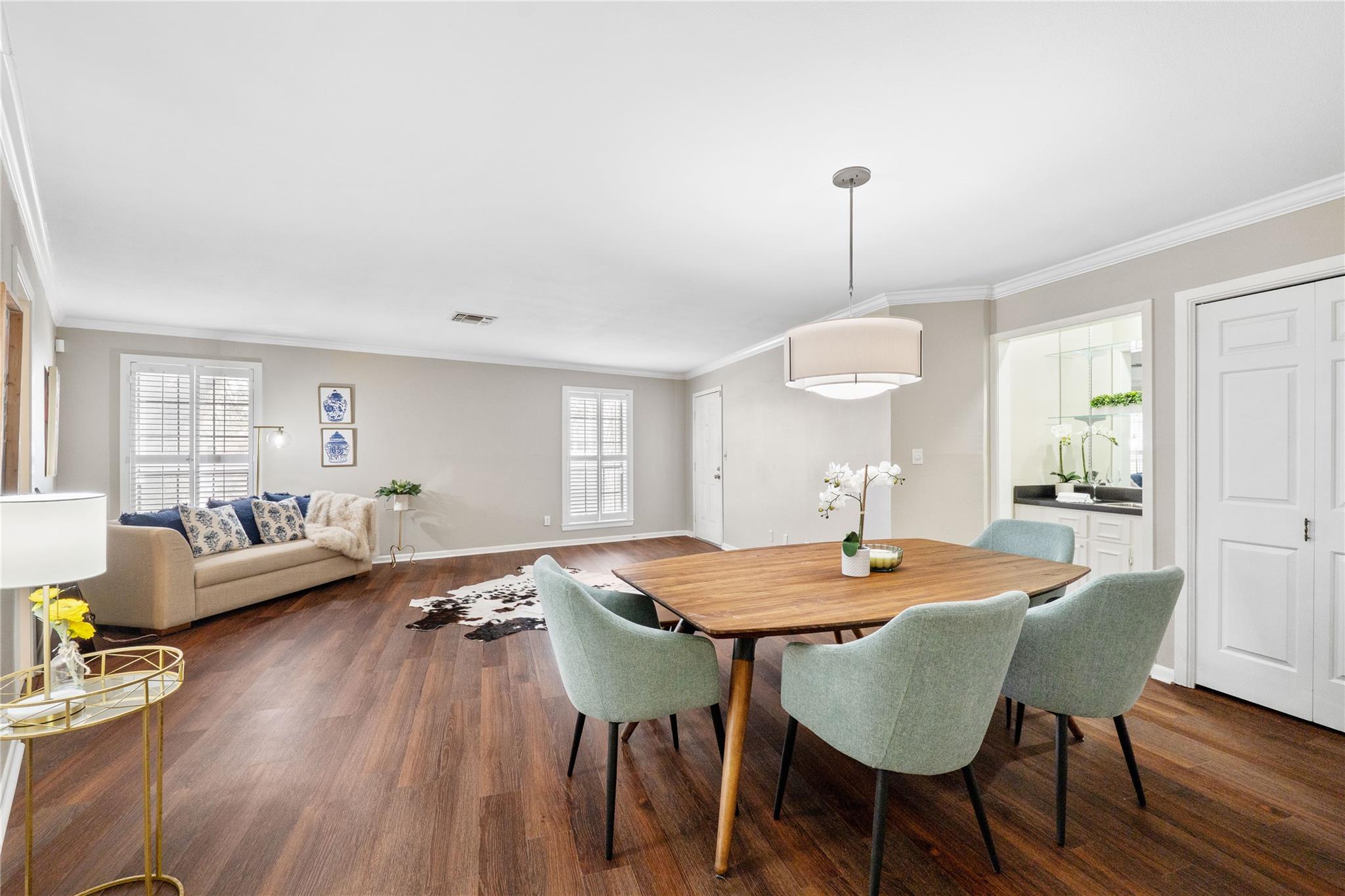 201 Ellwood St # 111, San Antonio, TX 78209