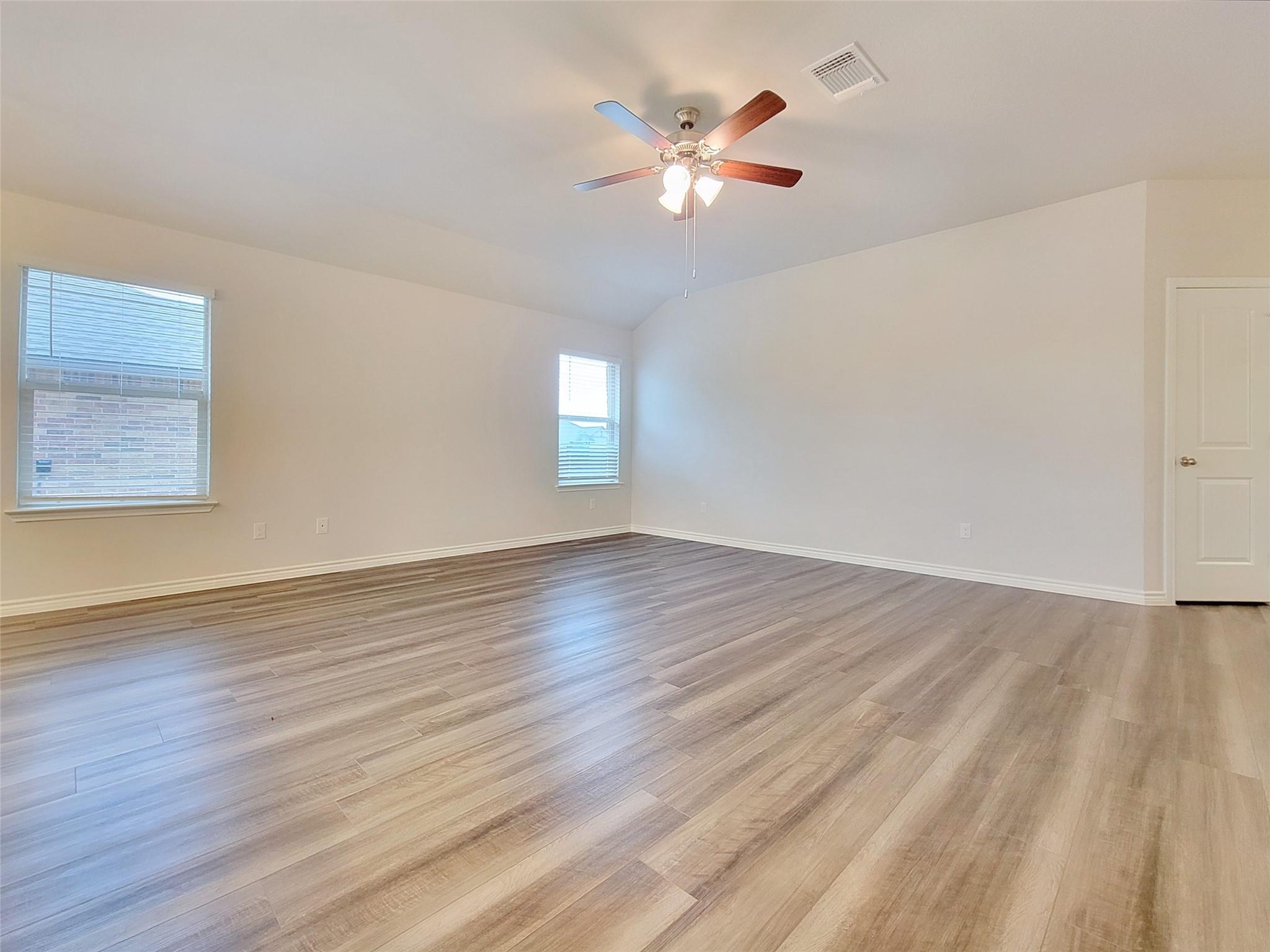 5776 Copano Rd, Belton, TX 76513