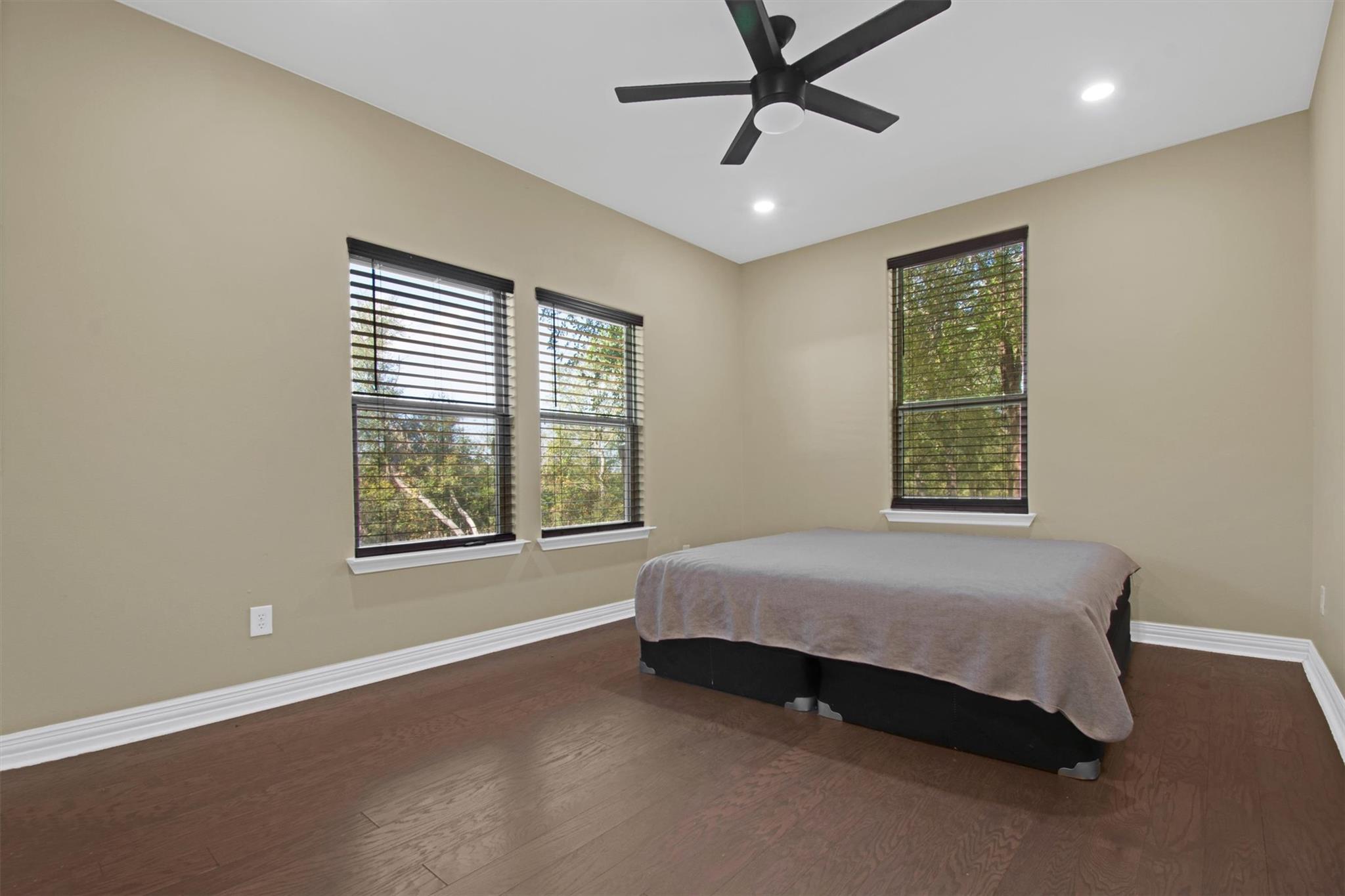 2247 Old Highway 20, McDade, TX 78650