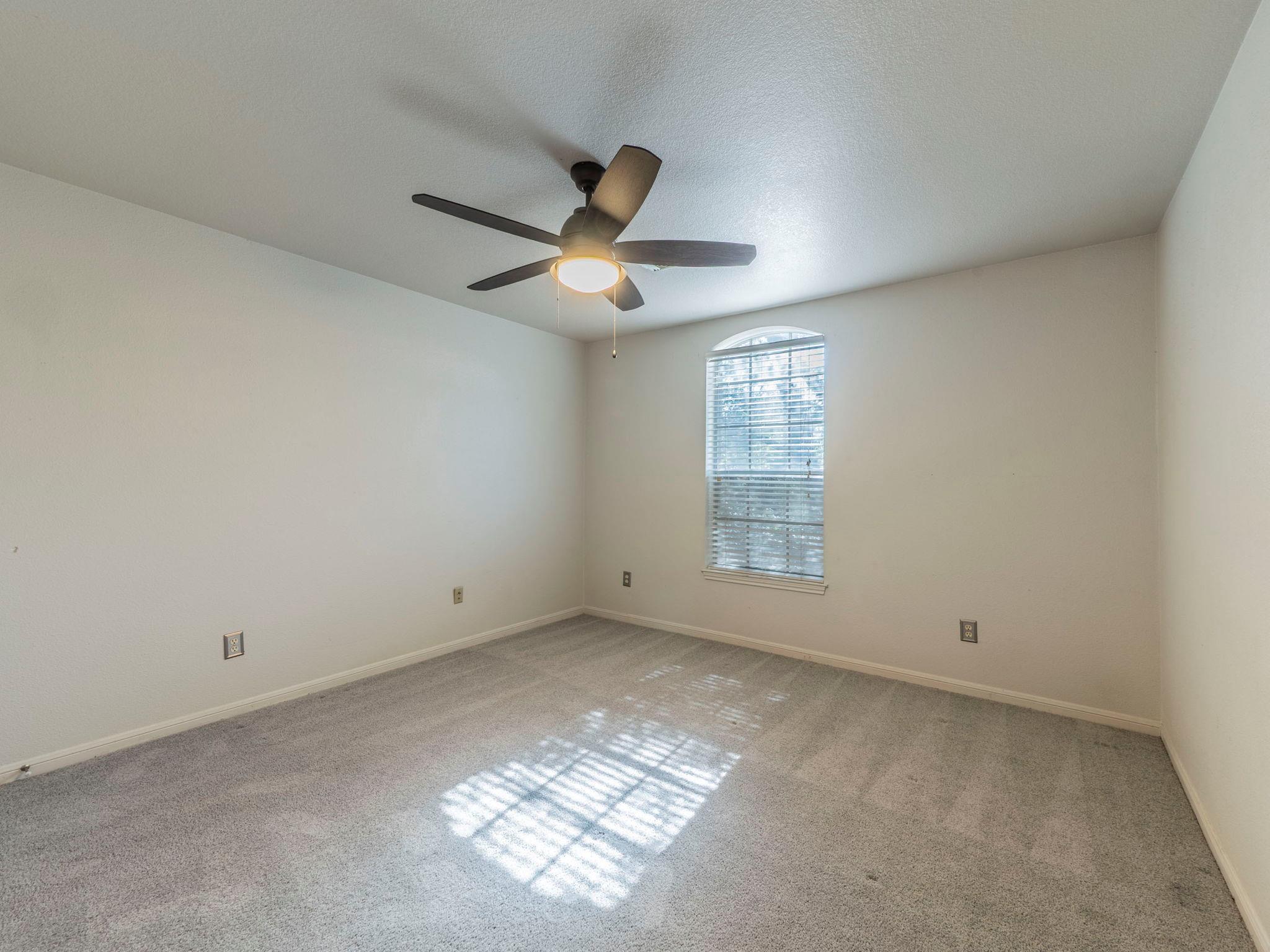 2316 Logan Dr, Round Rock, TX 78664