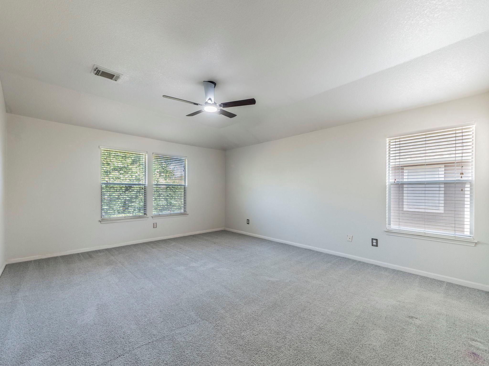 2316 Logan Dr, Round Rock, TX 78664