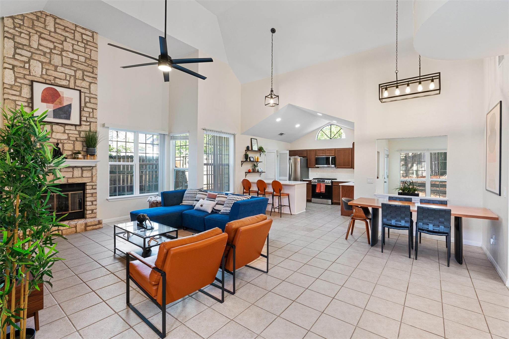 2010 Cervin Blvd, Austin, TX 78728