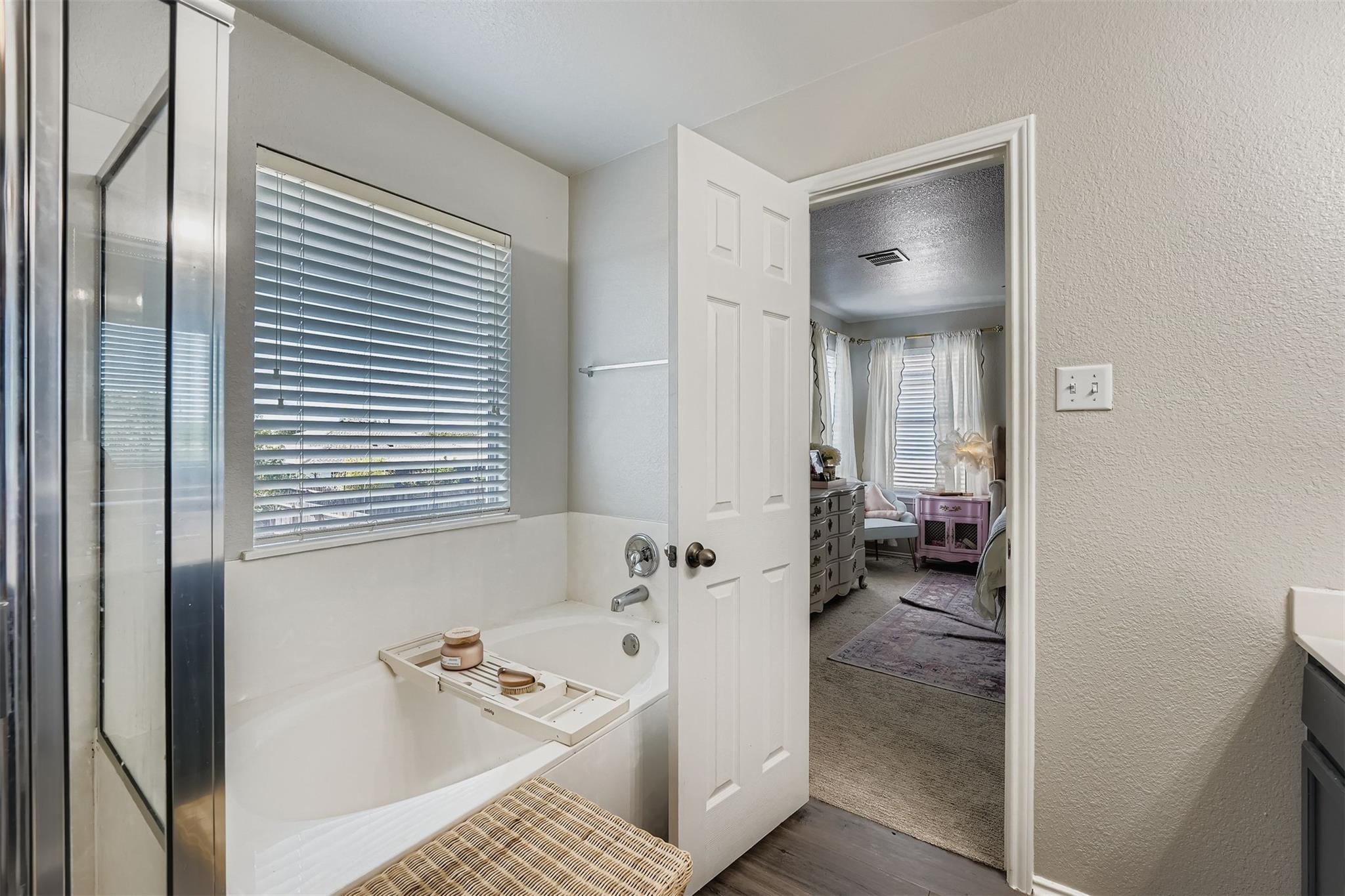 1505 Tea Leaf Dr, Pflugerville, TX 78660