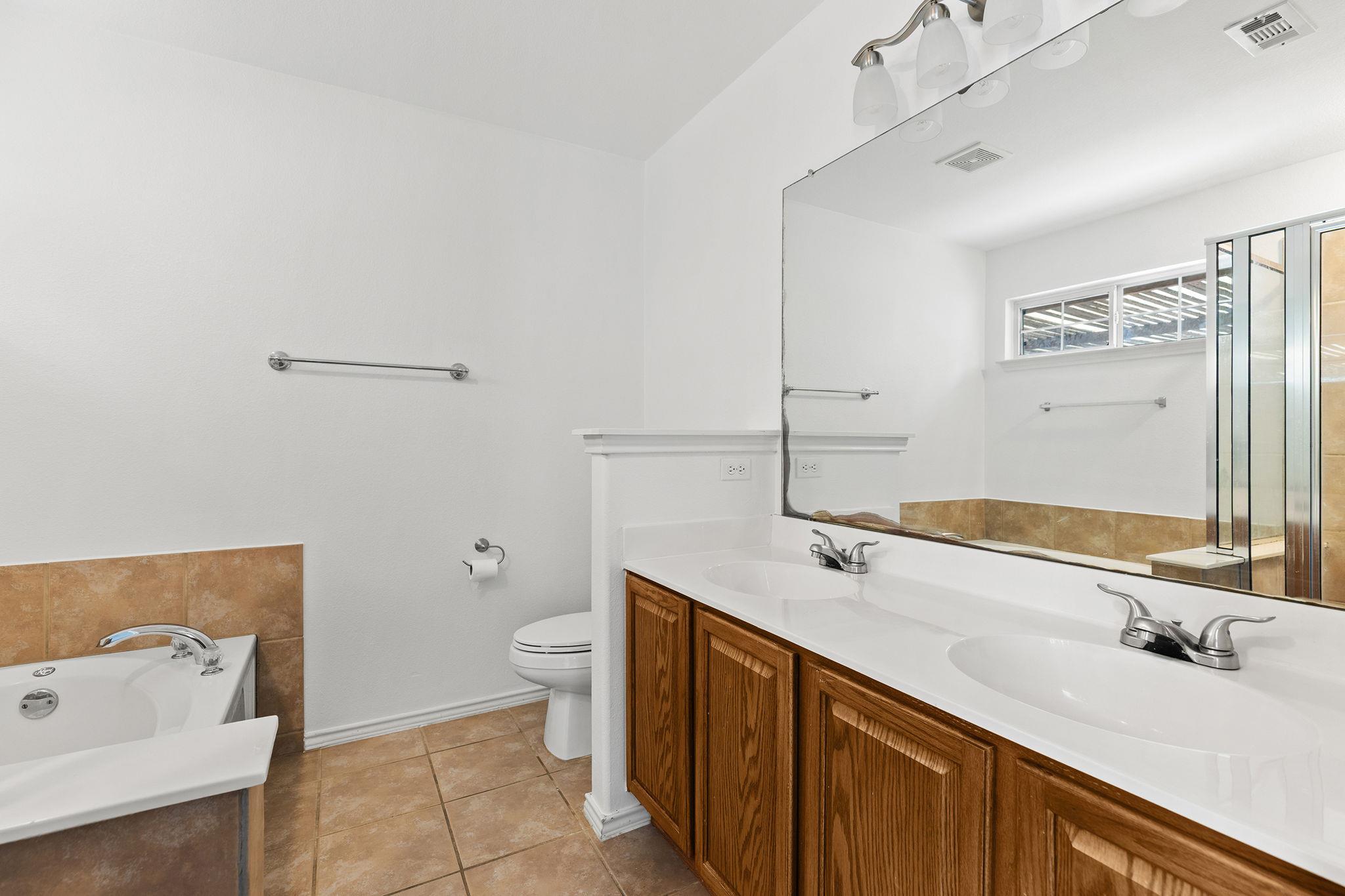 1310 Alpine Mountain Dr, Leander, TX 78641