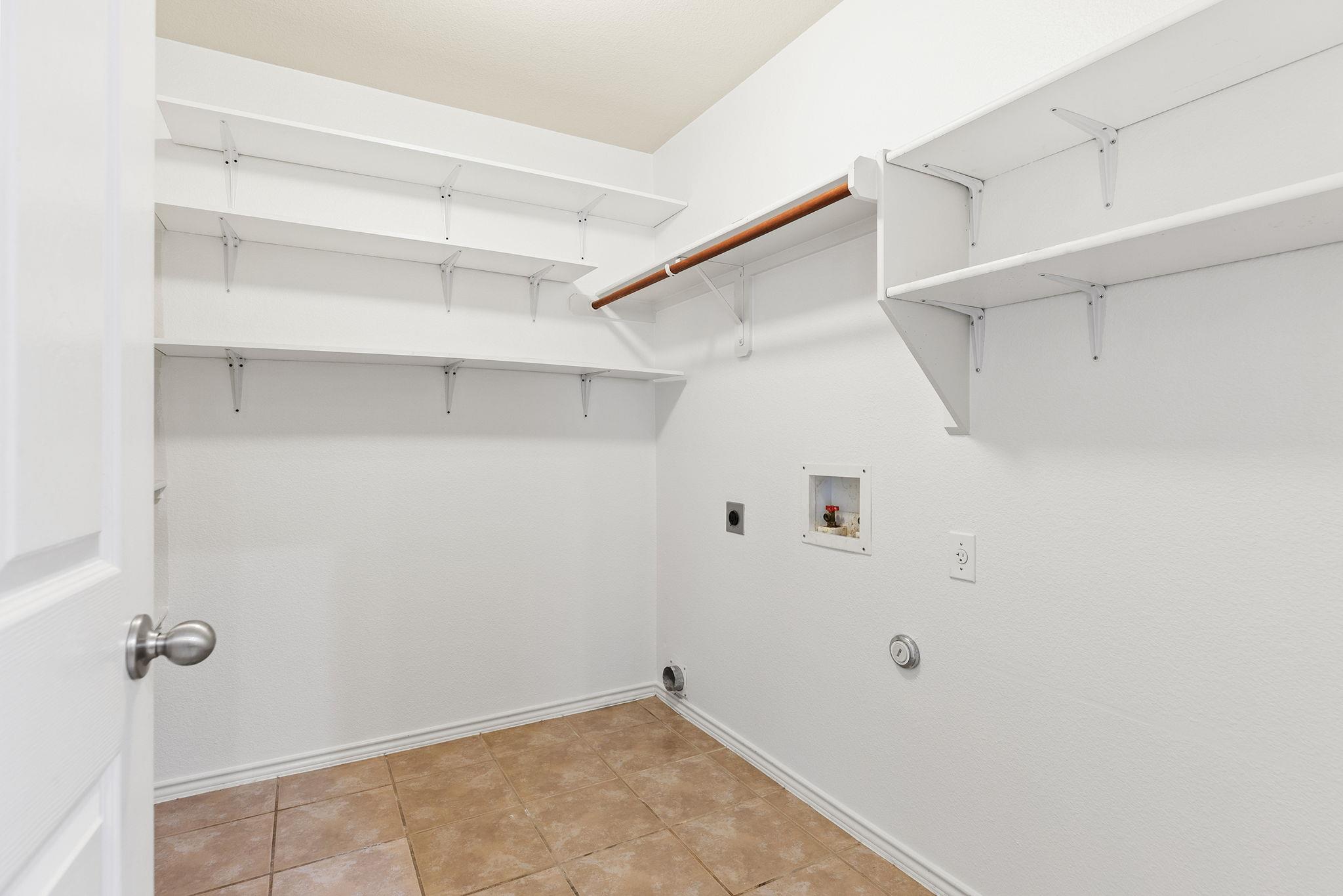 1310 Alpine Mountain Dr, Leander, TX 78641