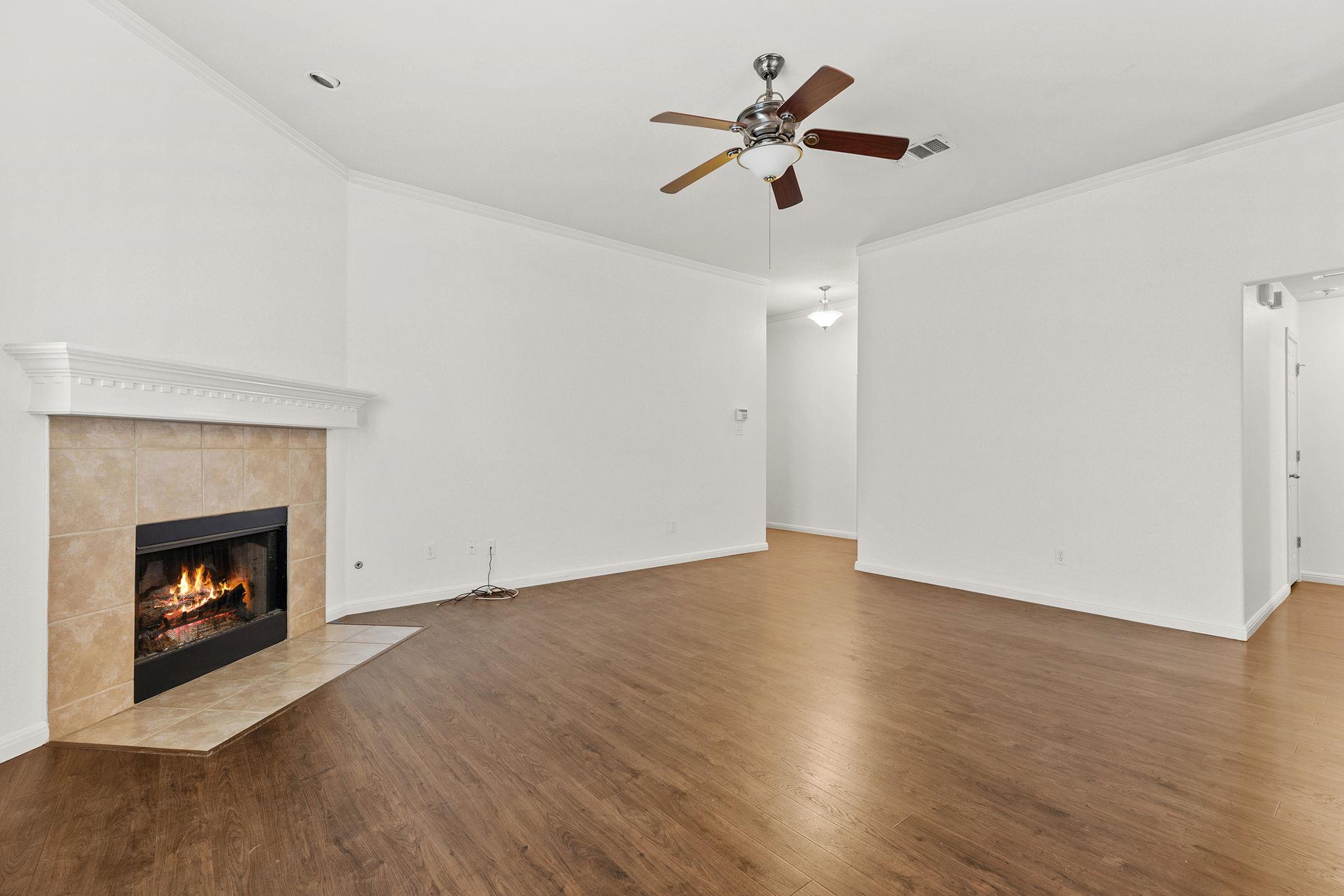 1310 Alpine Mountain Dr, Leander, TX 78641