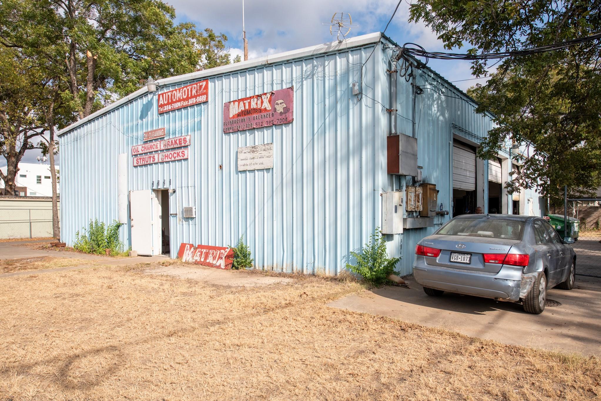 3228 E 5th St, Austin, TX 78702