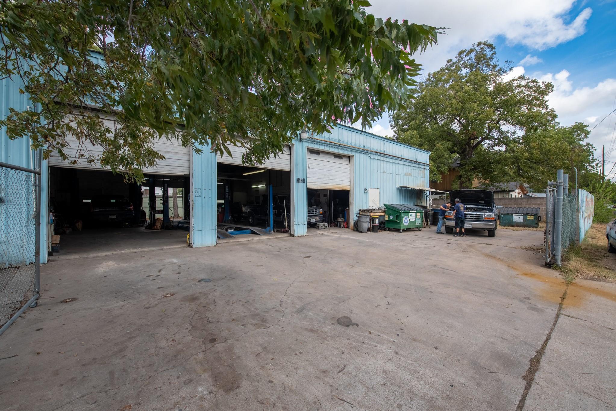 3228 E 5th St, Austin, TX 78702
