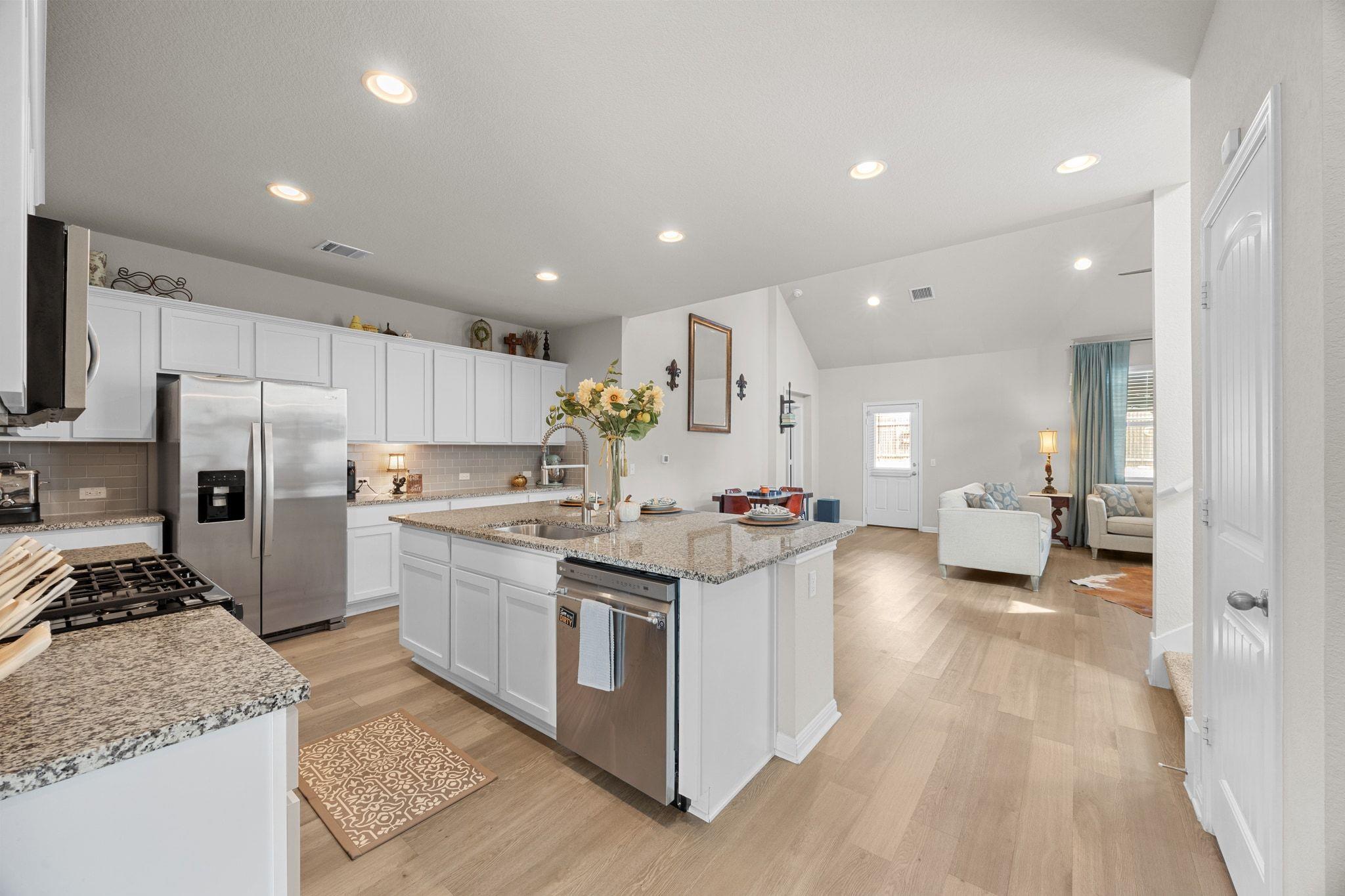 129 Empress Tree Dr, Leander, TX 78641