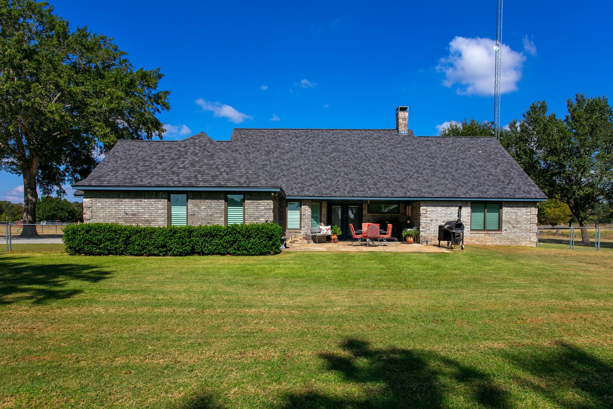 974 State Highway 21 Highway E, Caldwell, TX 77836