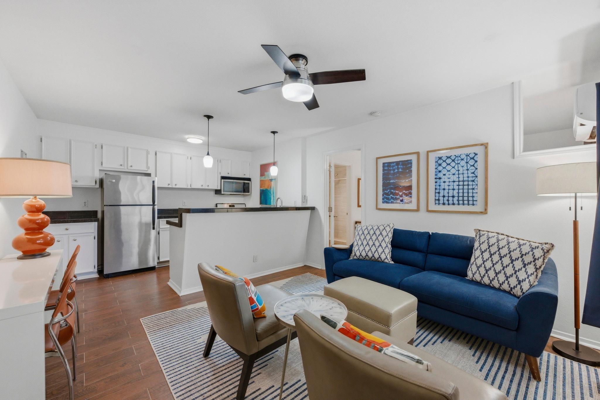 304 E 33rd St # 11, Austin, TX 78705