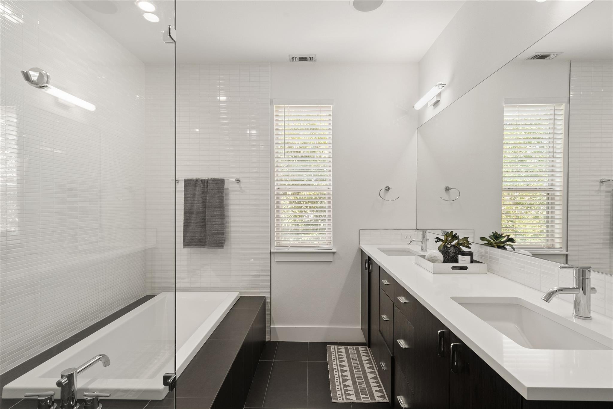 2105 Goodrich Ave # 2, Austin, TX 78704