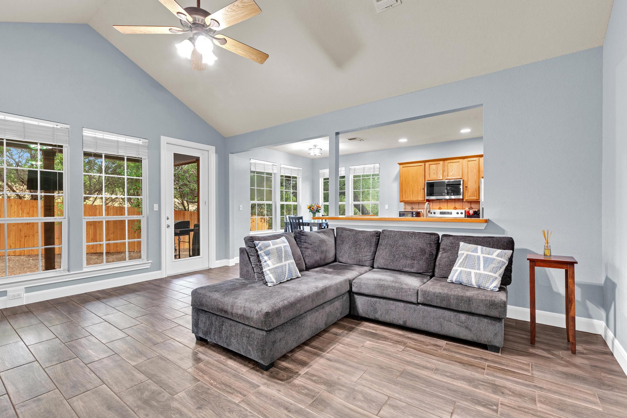 608 Galston Dr, Spicewood, TX 78669