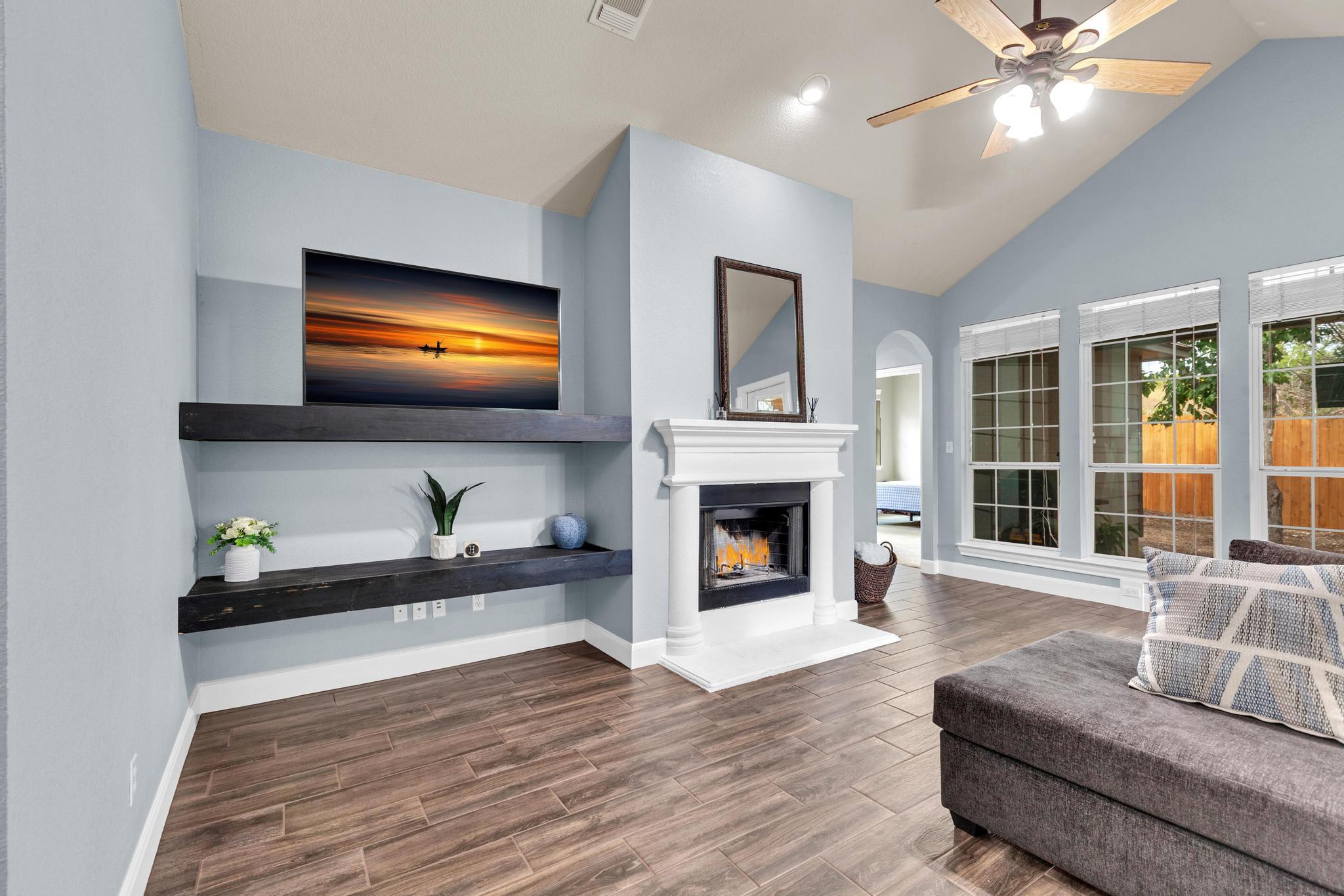 608 Galston Dr, Spicewood, TX 78669