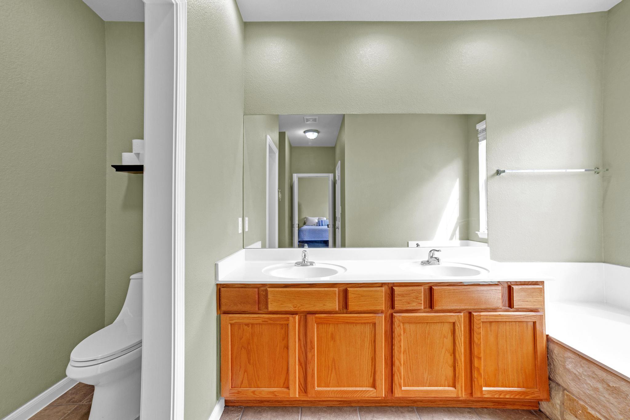 608 Galston Dr, Spicewood, TX 78669