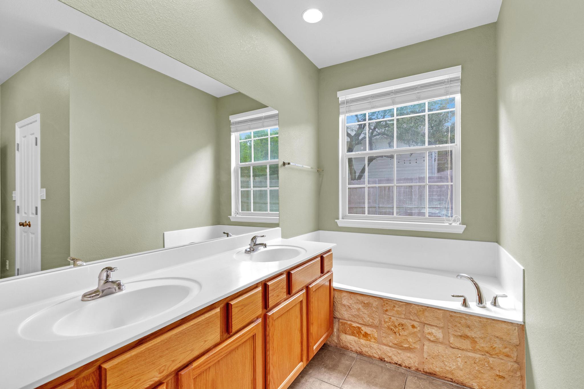 608 Galston Dr, Spicewood, TX 78669