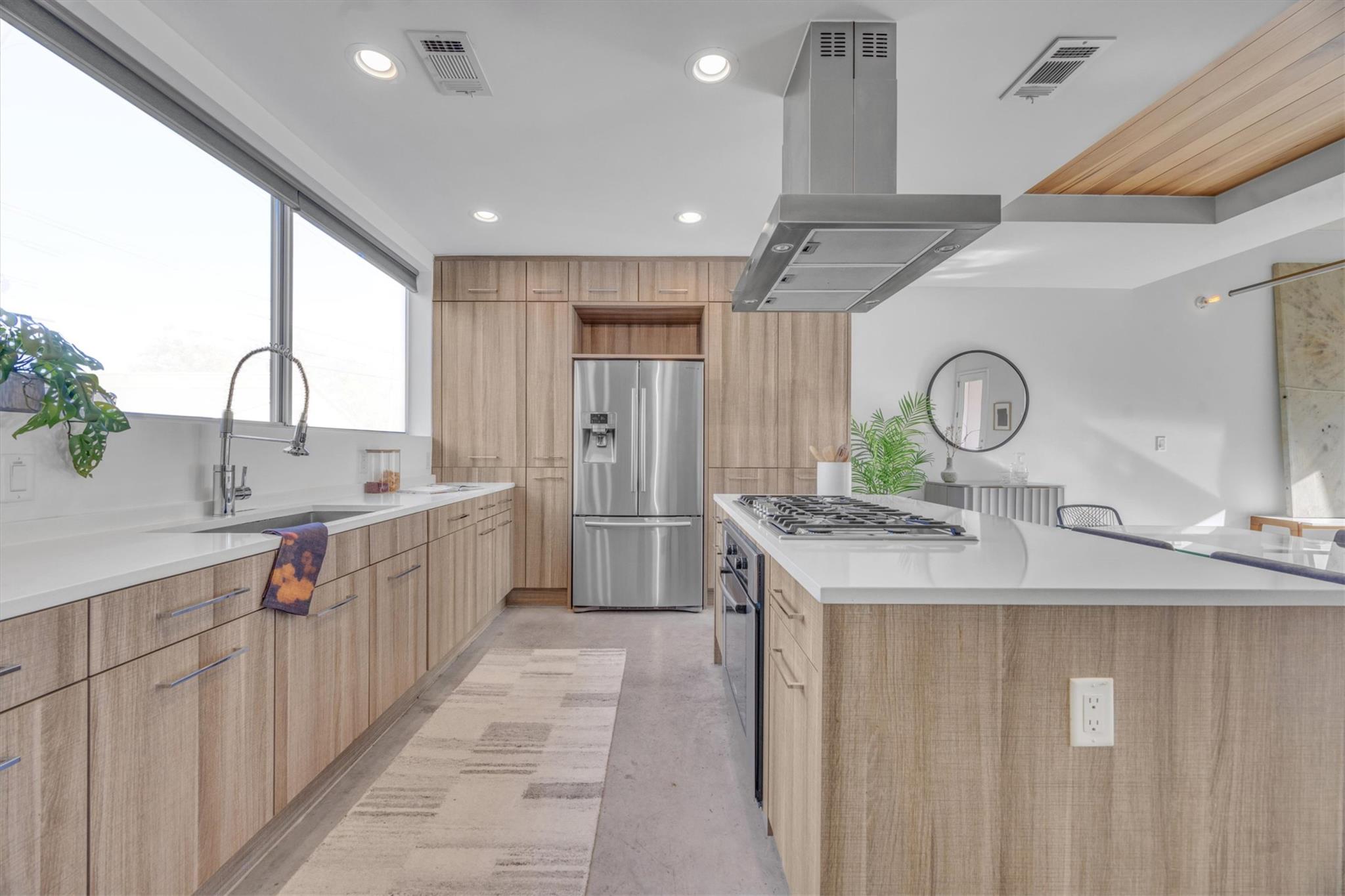 2301 S 5th St # 31, Austin, TX 78704