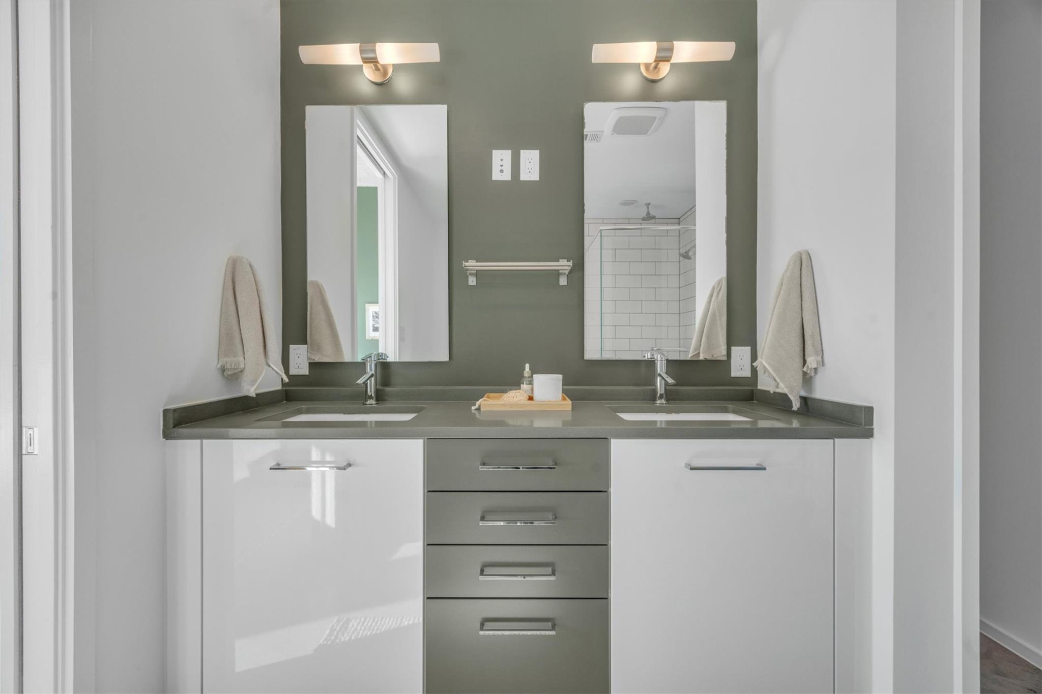 2301 S 5th St # 31, Austin, TX 78704