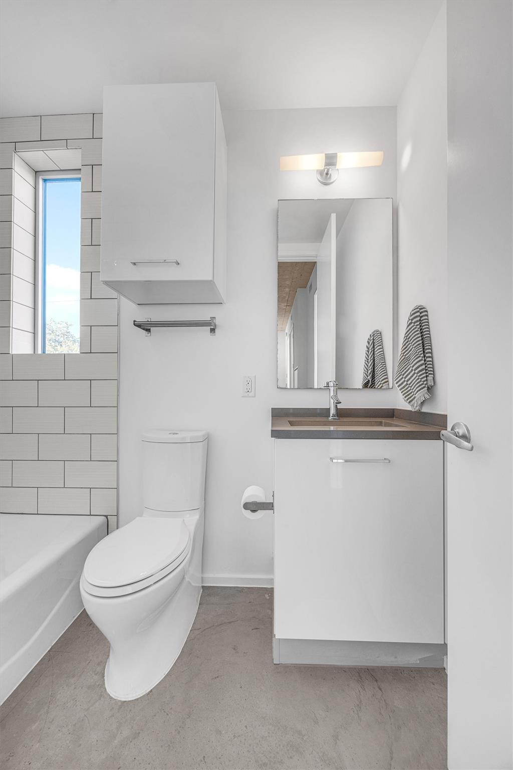 2301 S 5th St # 31, Austin, TX 78704