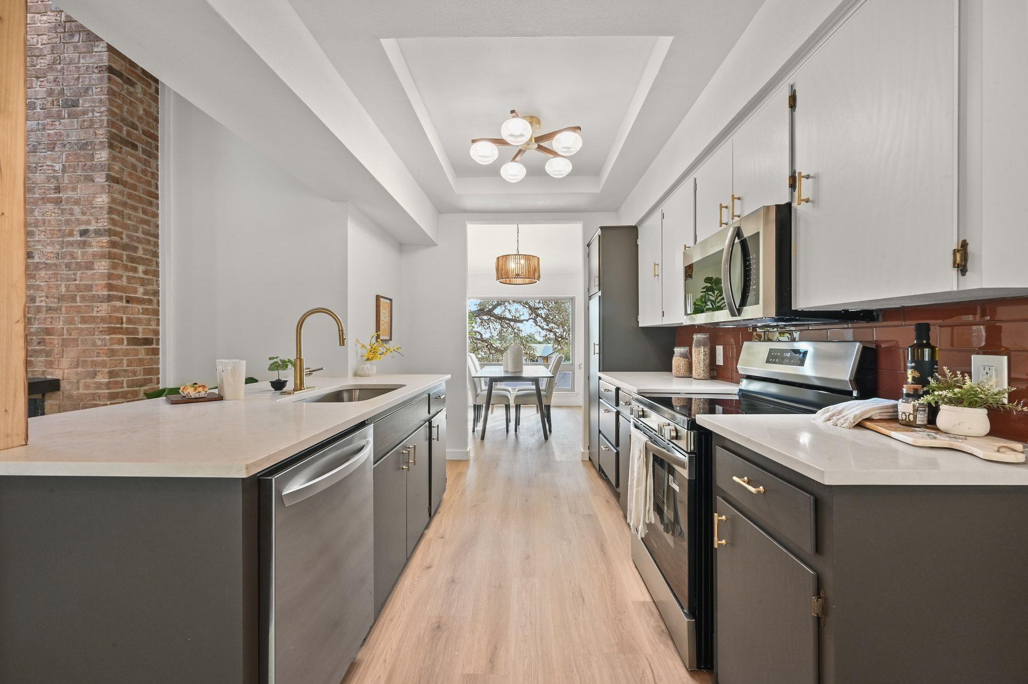 7505 Dawn Hill Cir, Austin, TX 78736