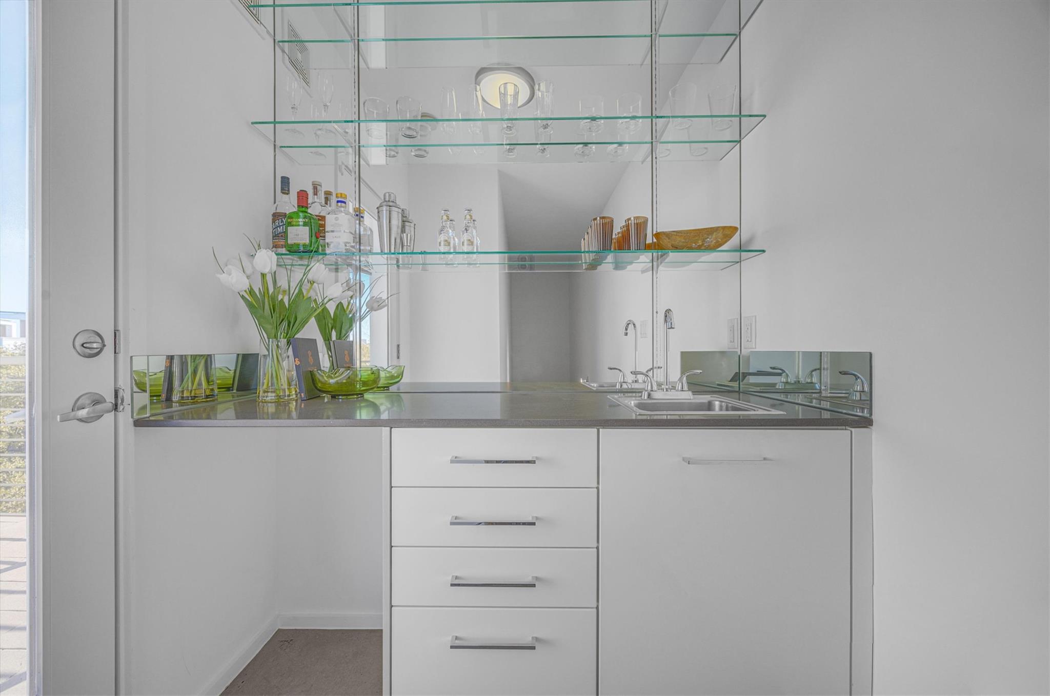 2301 S 5th St # 31, Austin, TX 78704