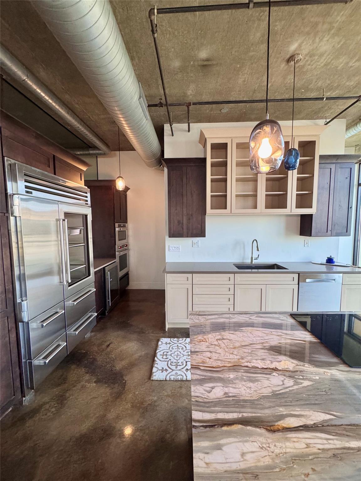 311 W 5th St # 905, Austin, TX 78701