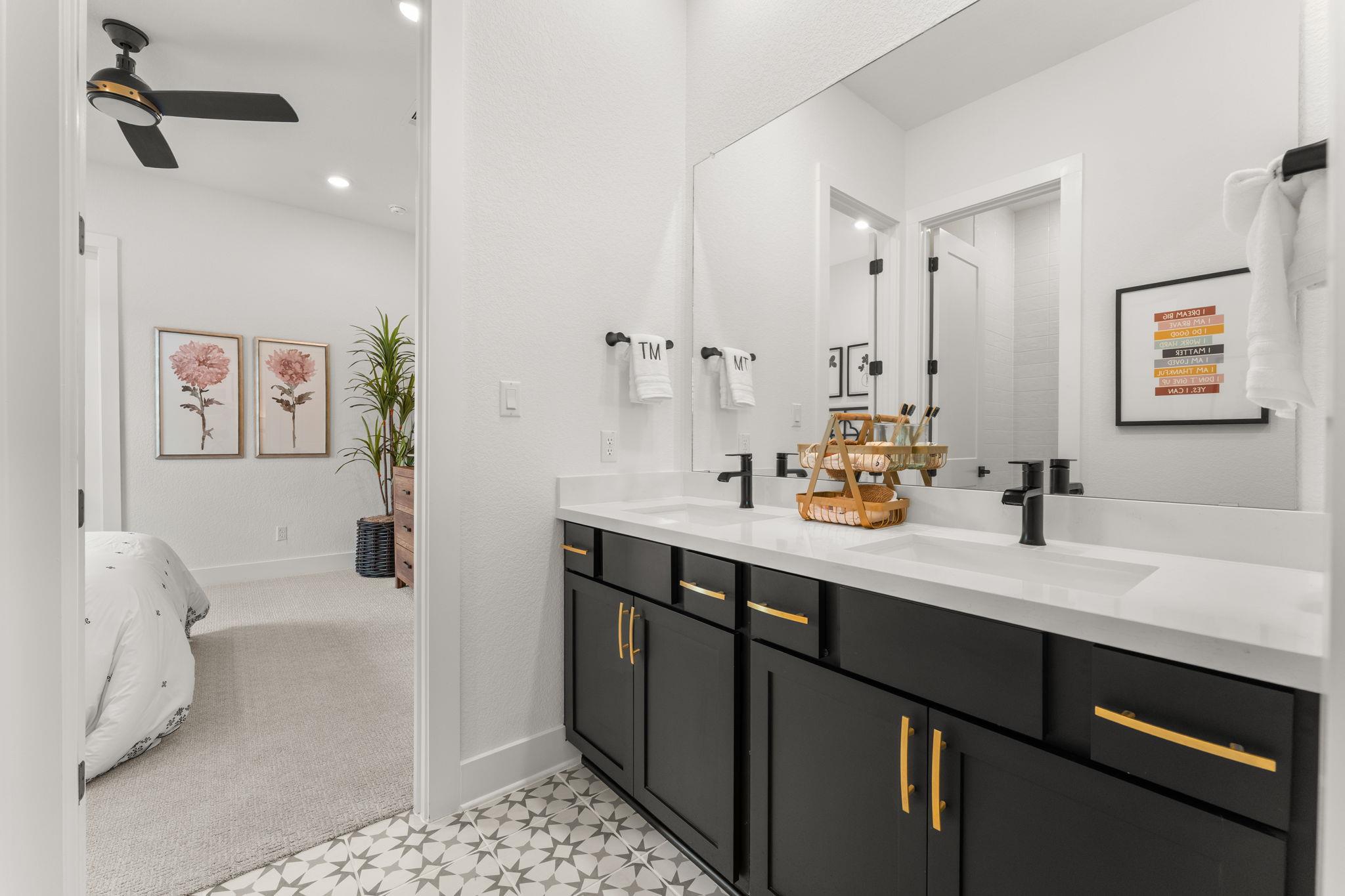 278 Milam Creek Dr, Kyle, TX 78640