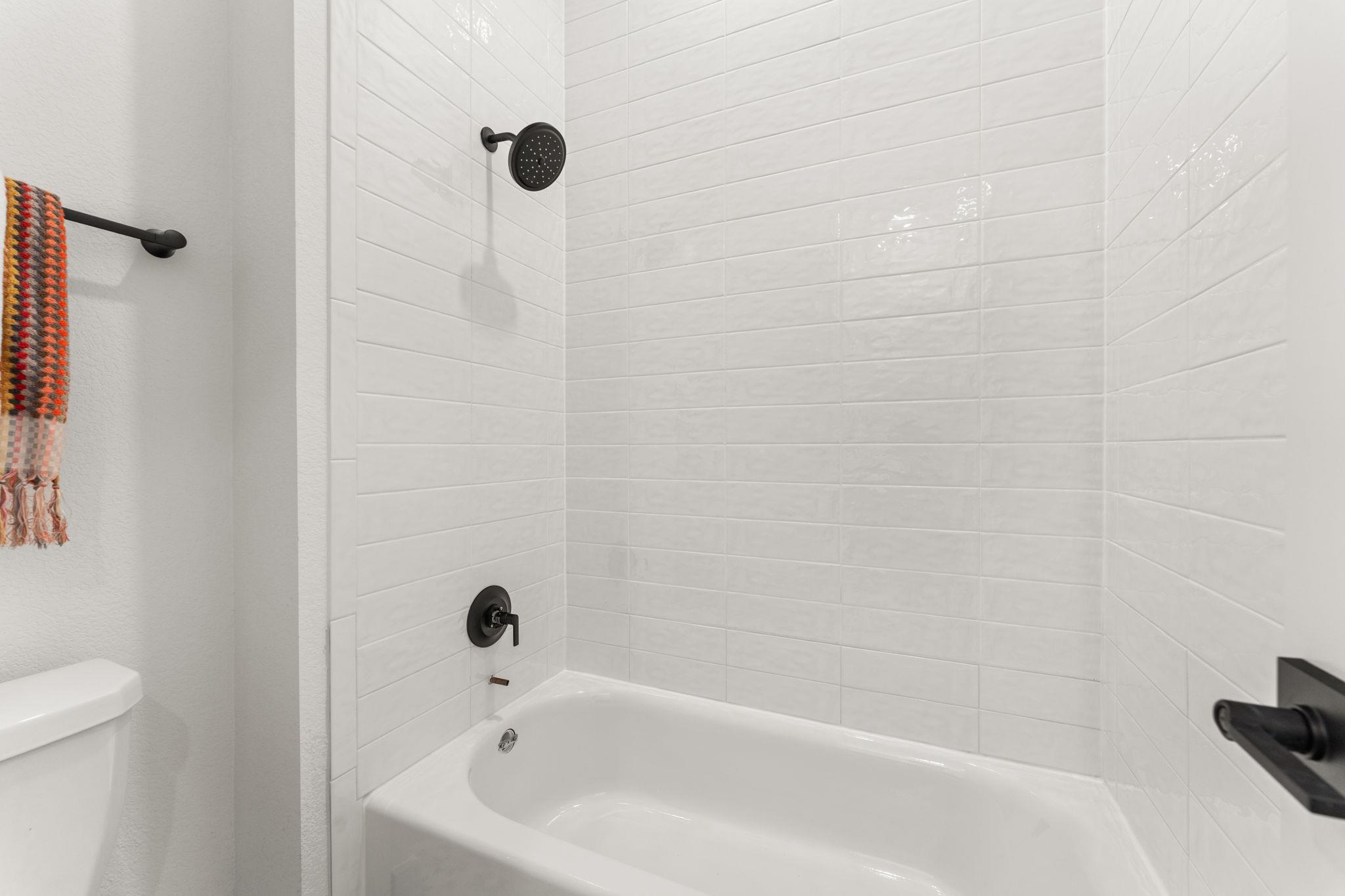 278 Milam Creek Dr, Kyle, TX 78640